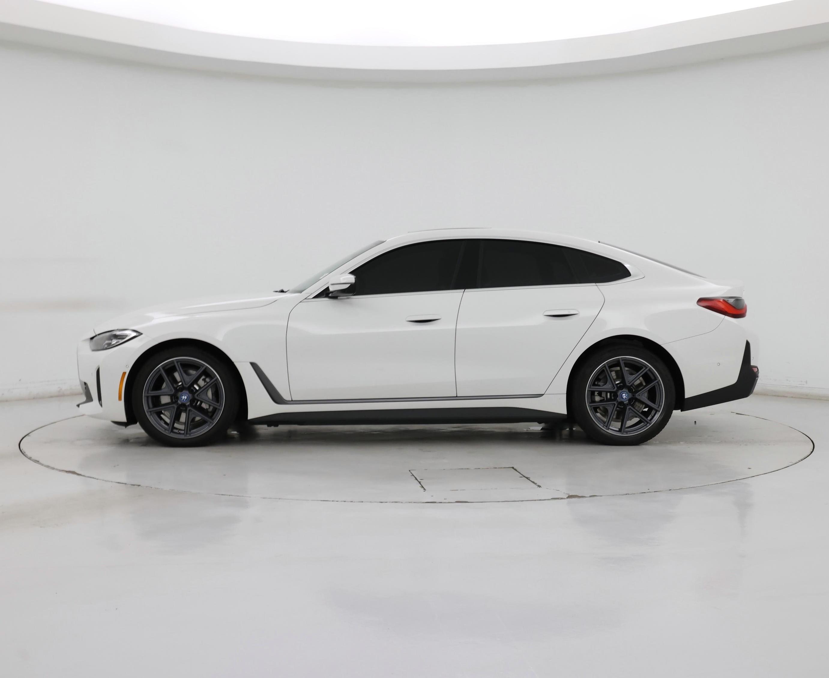 Thumbnail: 2024 BMW i4 - 3