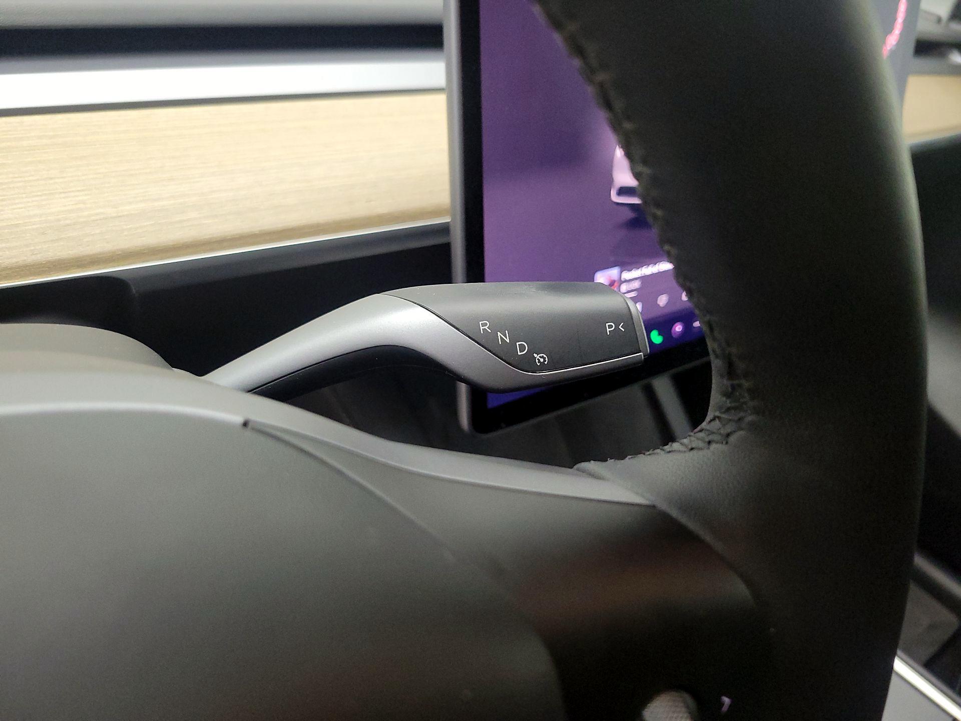 Thumbnail: 2022 Tesla Model Y - 17