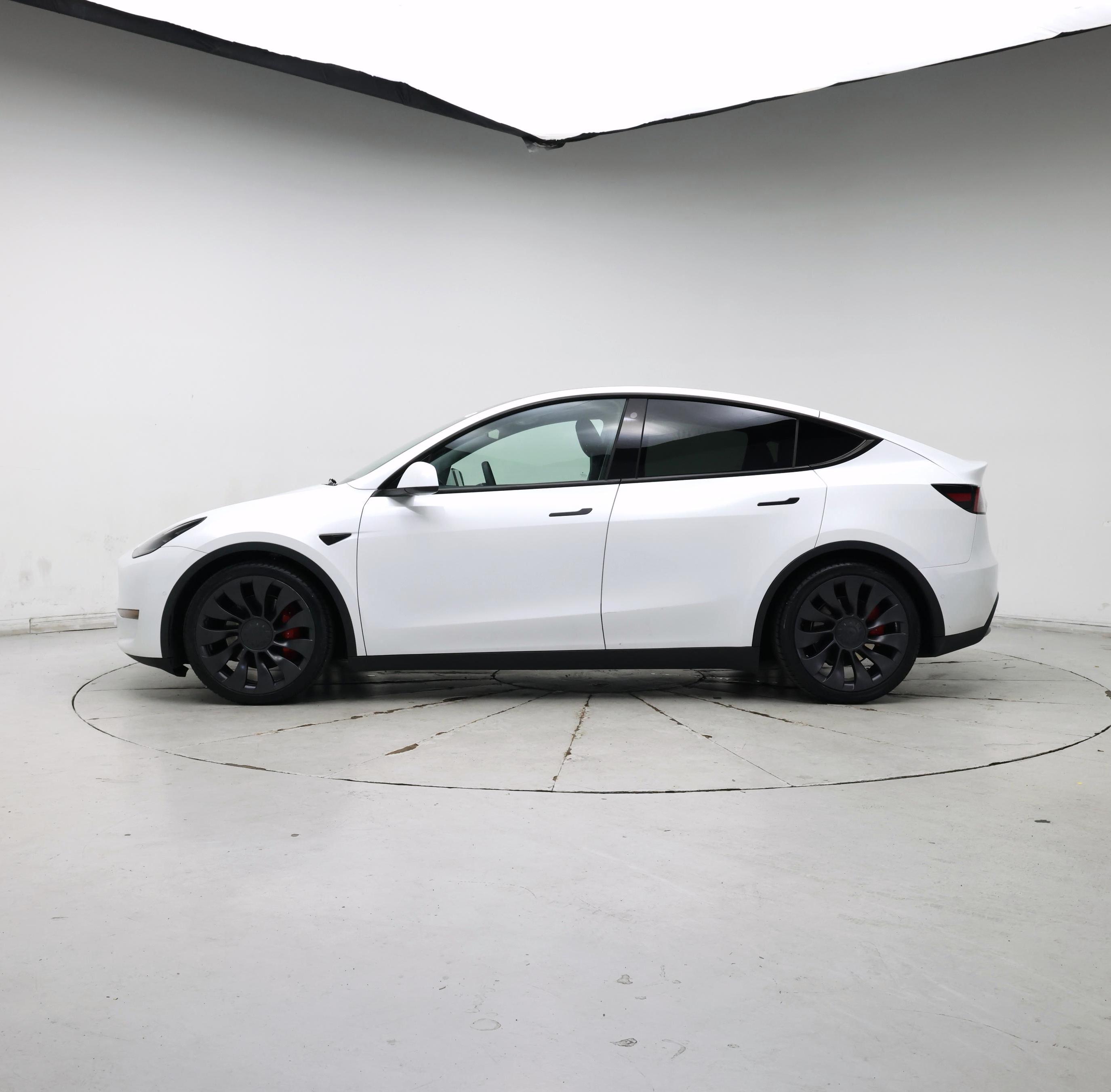 Thumbnail: 2022 Tesla Model Y - 3