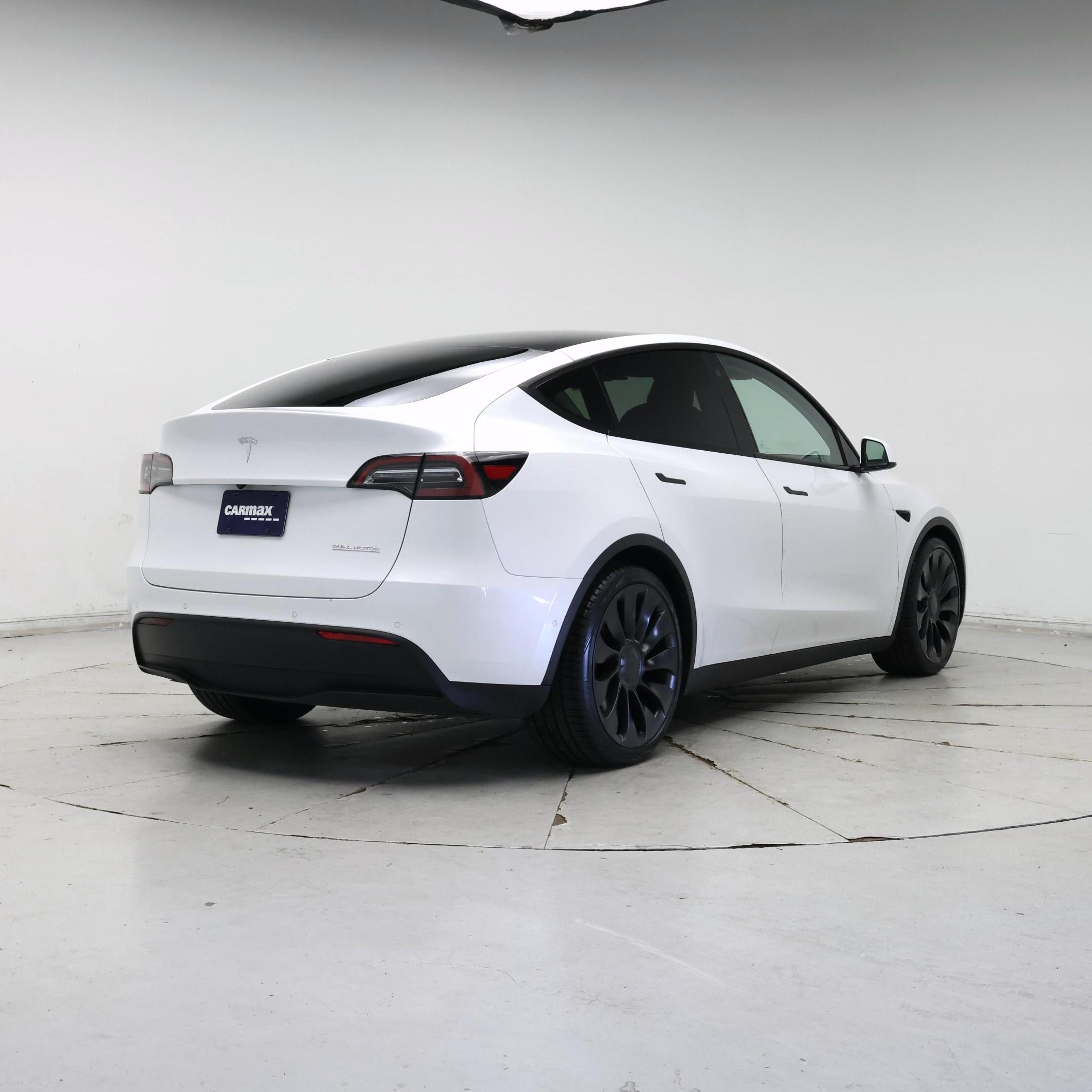 Thumbnail: 2022 Tesla Model Y - 8