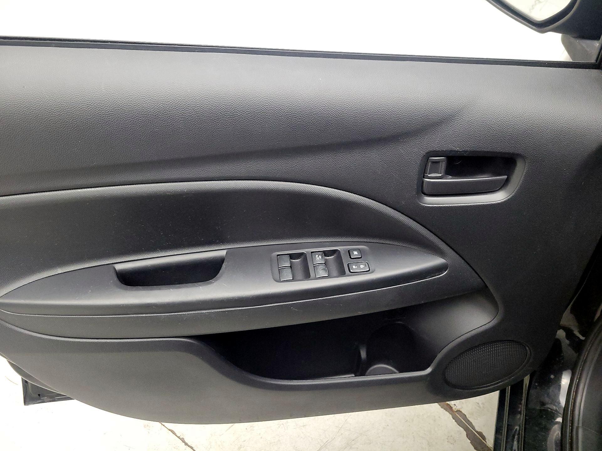 Thumbnail: 2017 Mitsubishi Mirage G4 - 12