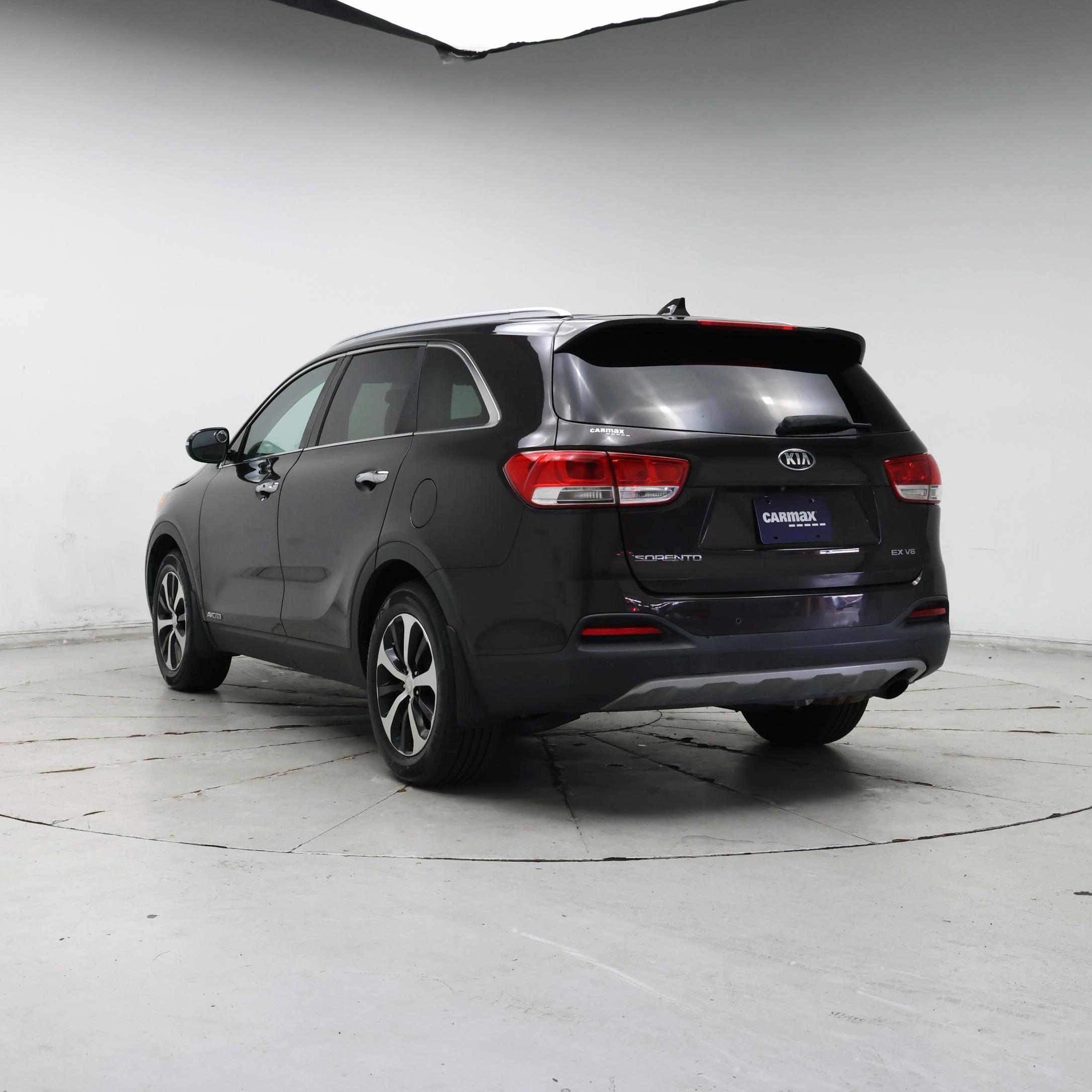 Thumbnail: 2017 Kia Sorento - 2