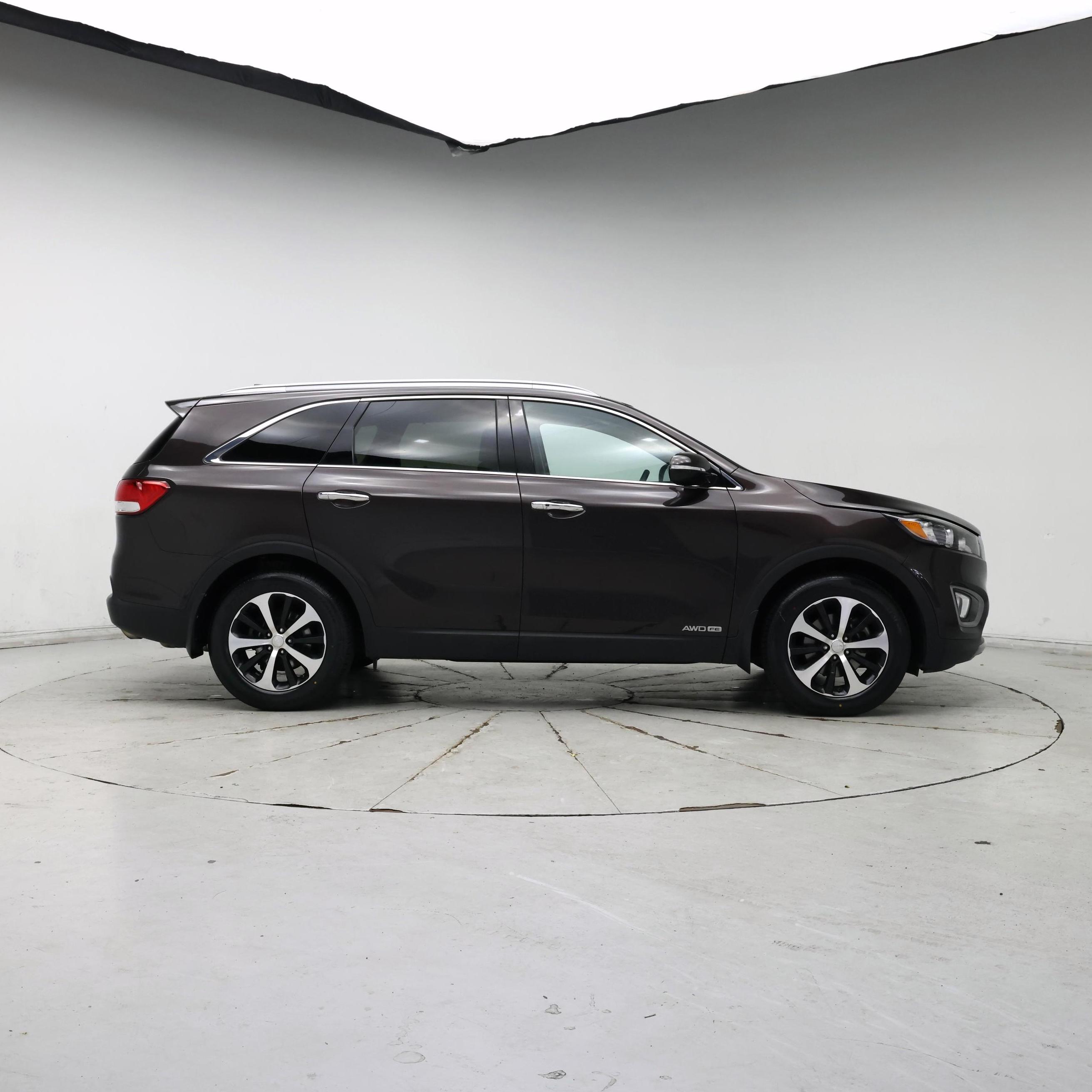 Thumbnail: 2017 Kia Sorento - 7