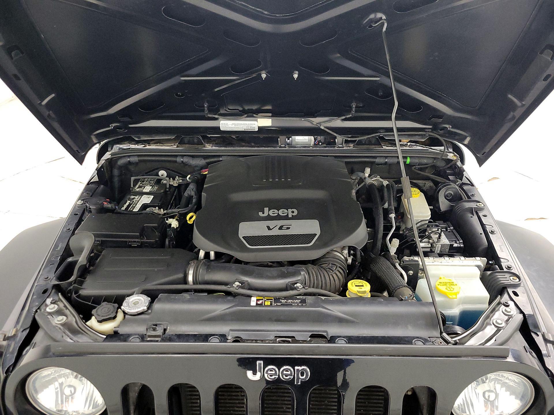 Thumbnail: 2017 Jeep Wrangler - 20