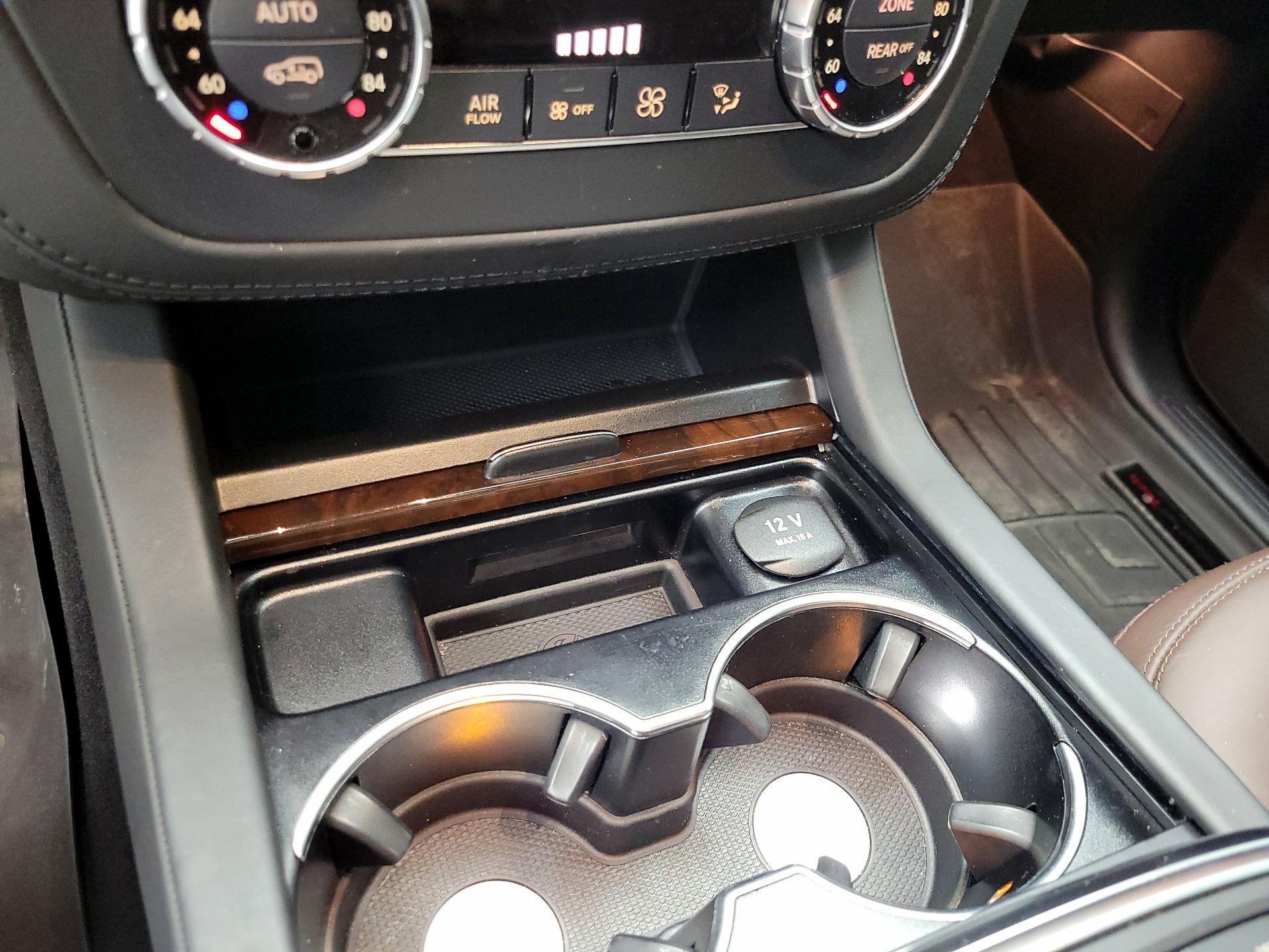 Thumbnail: 2016 Mercedes-Benz GL-Class - 19