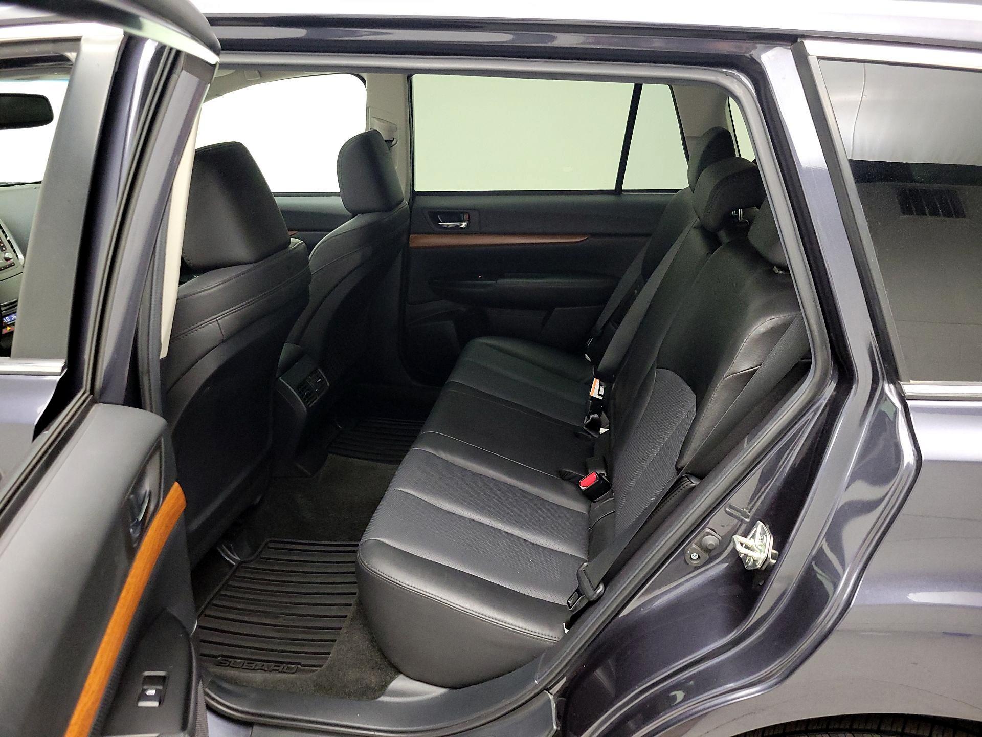 Thumbnail: 2013 Subaru Outback - 20