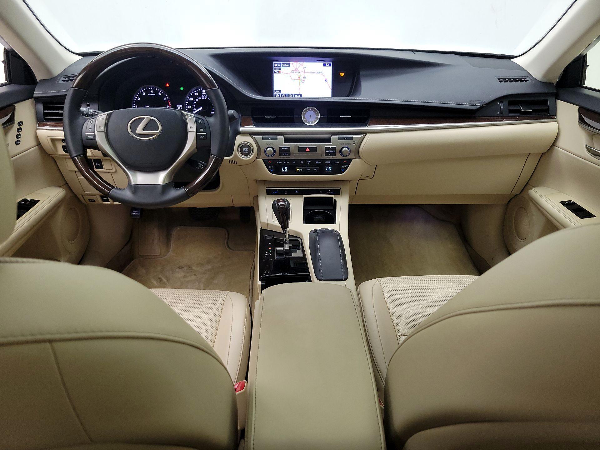 Thumbnail: 2015 Lexus ES - 9