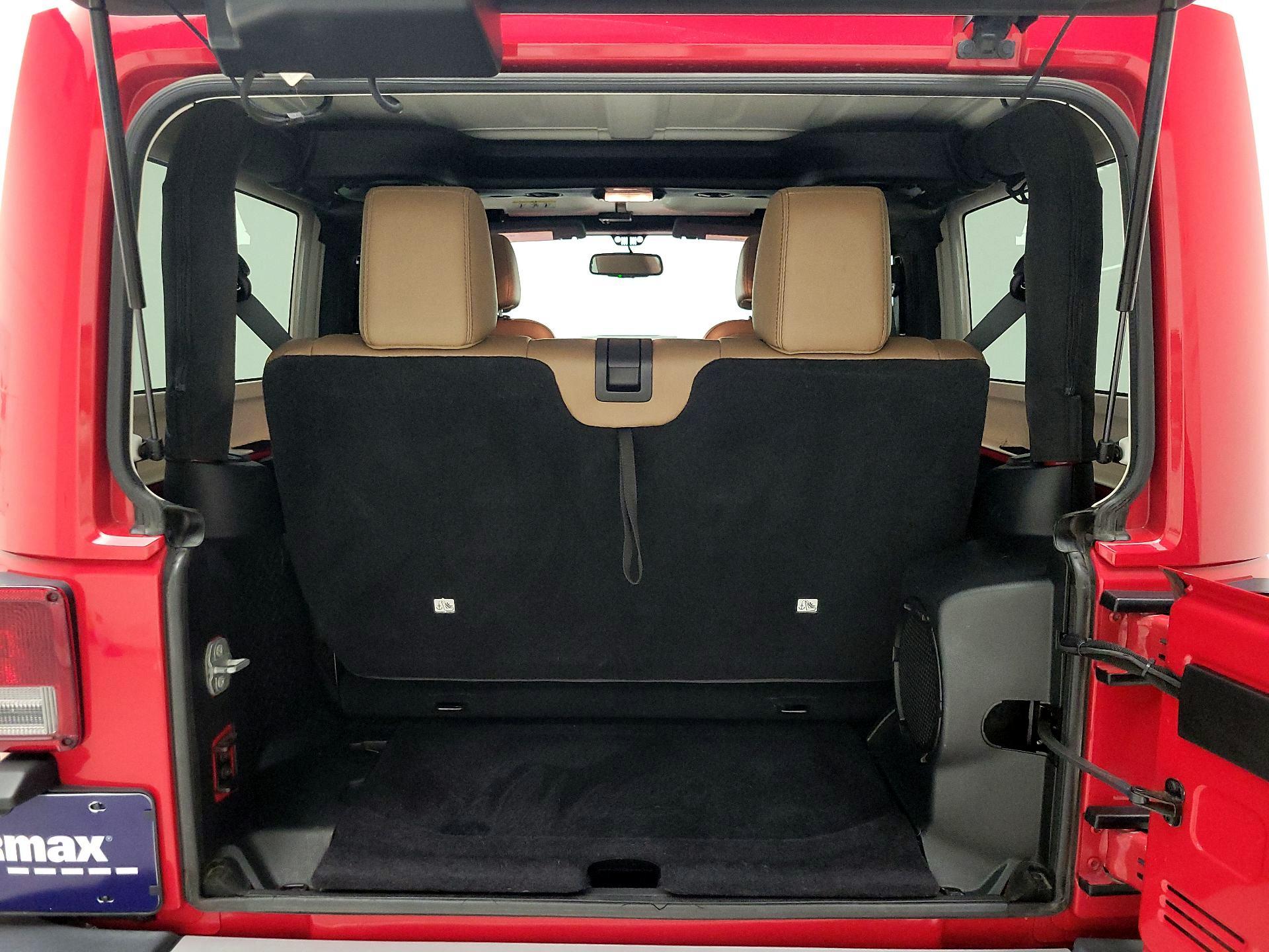 Thumbnail: 2014 Jeep Wrangler - 18