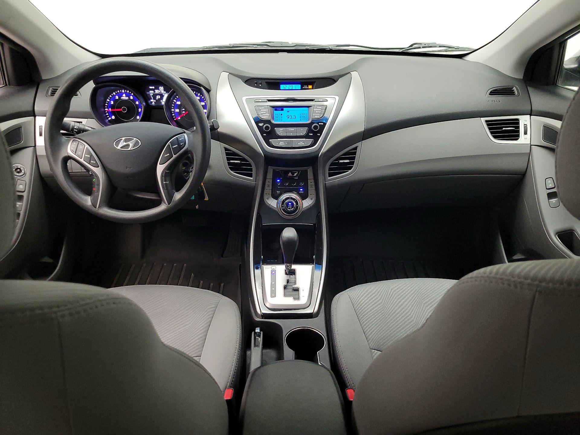 Thumbnail: 2013 Hyundai Elantra - 9