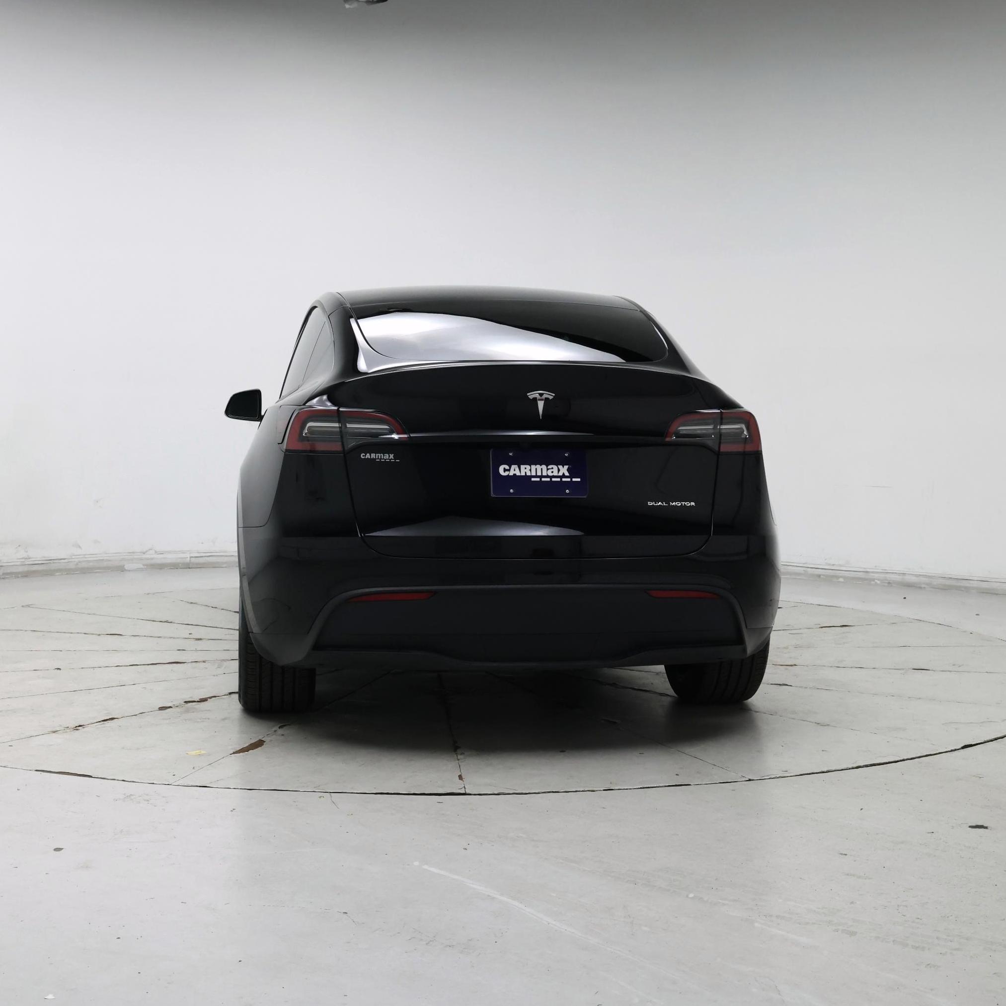 Thumbnail: 2025 Tesla Model Y - 6