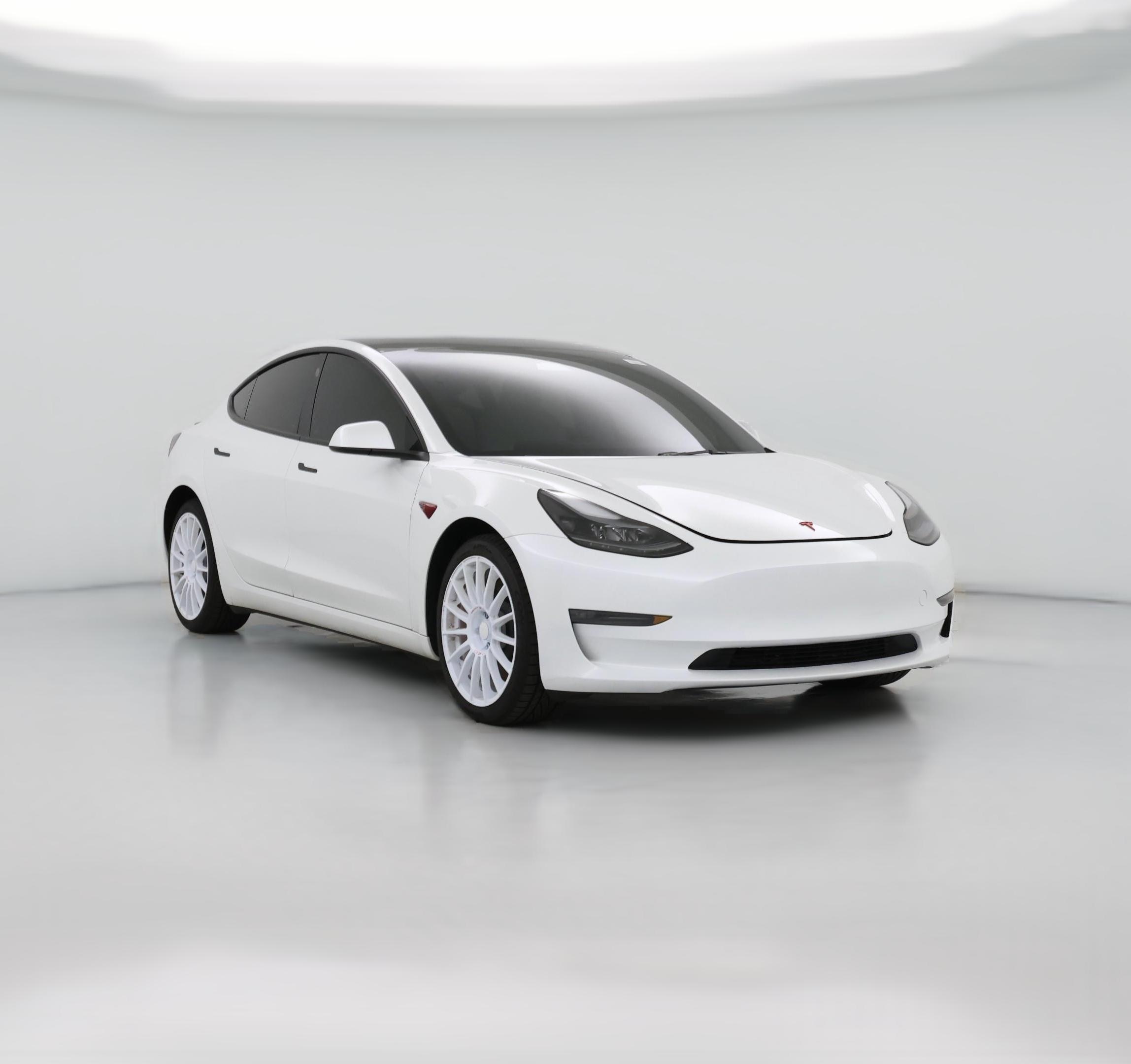Thumbnail: 2023 Tesla Model 3 - 1