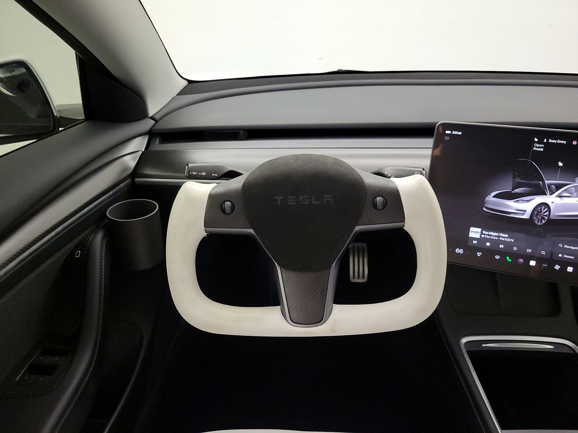 Thumbnail: 2023 Tesla Model 3 - 10