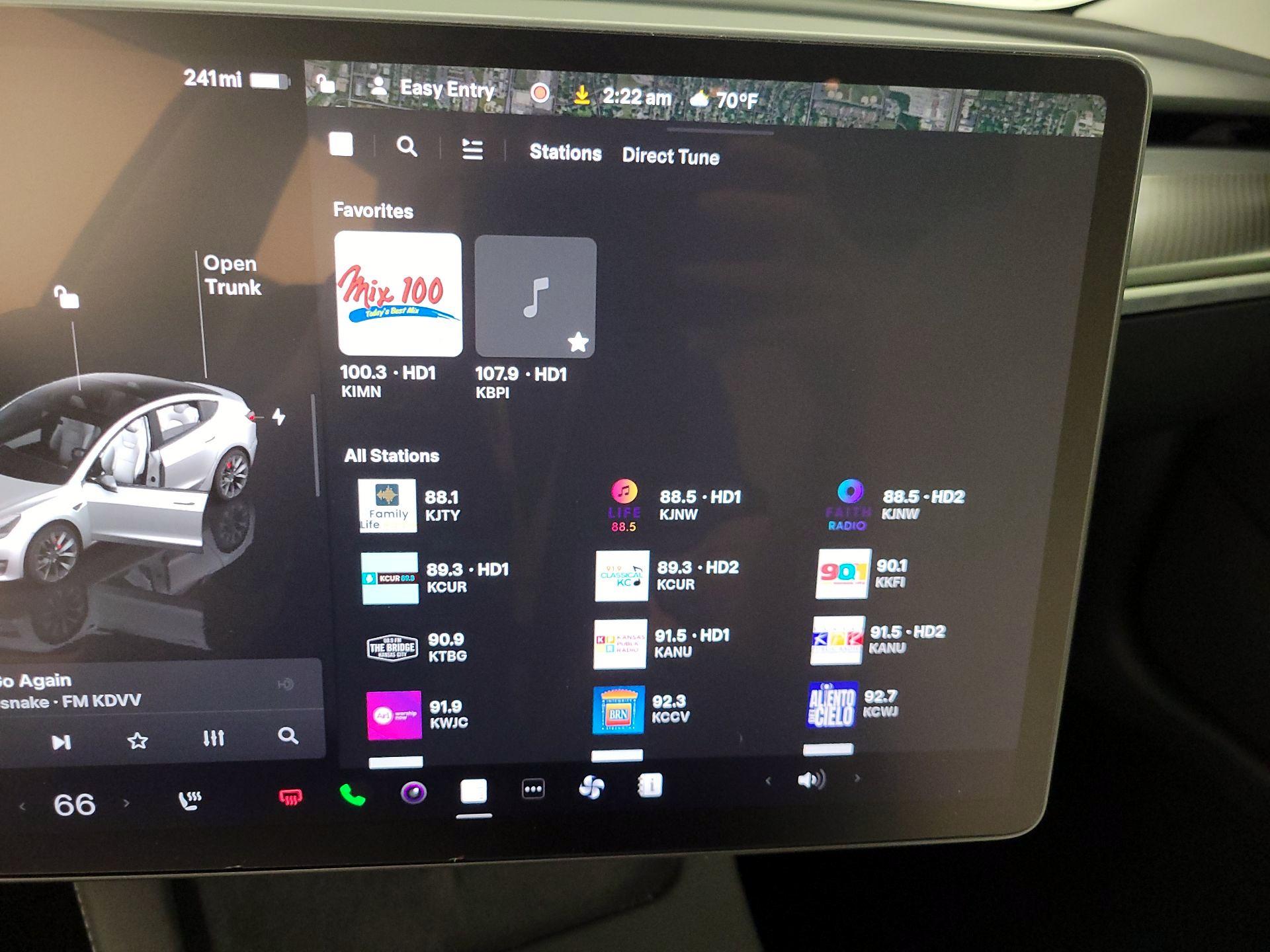 Thumbnail: 2023 Tesla Model 3 - 15
