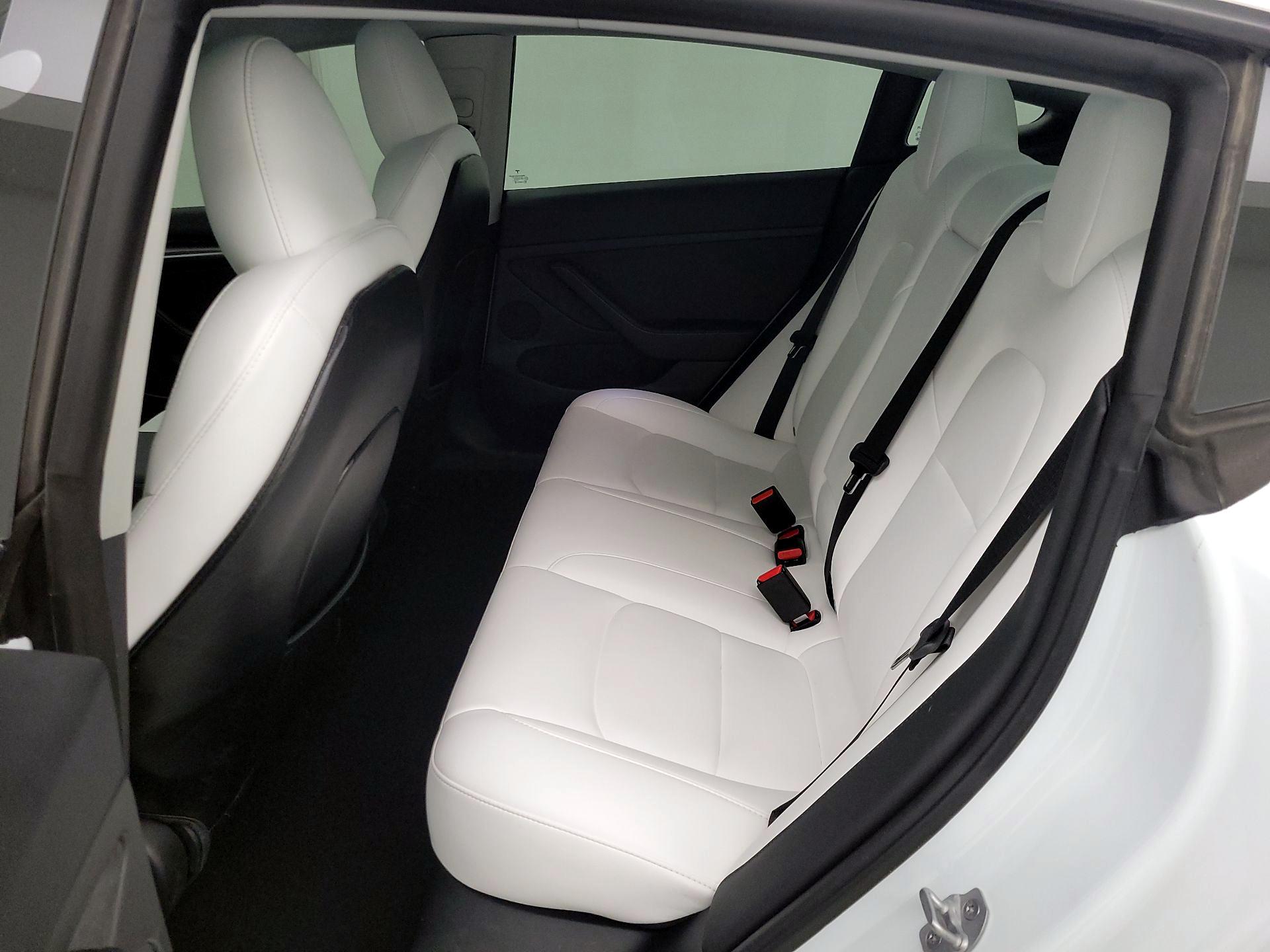 Thumbnail: 2023 Tesla Model 3 - 18