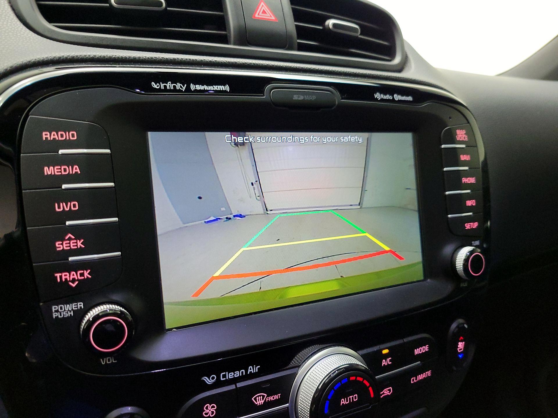 Thumbnail: 2014 Kia Soul - 15