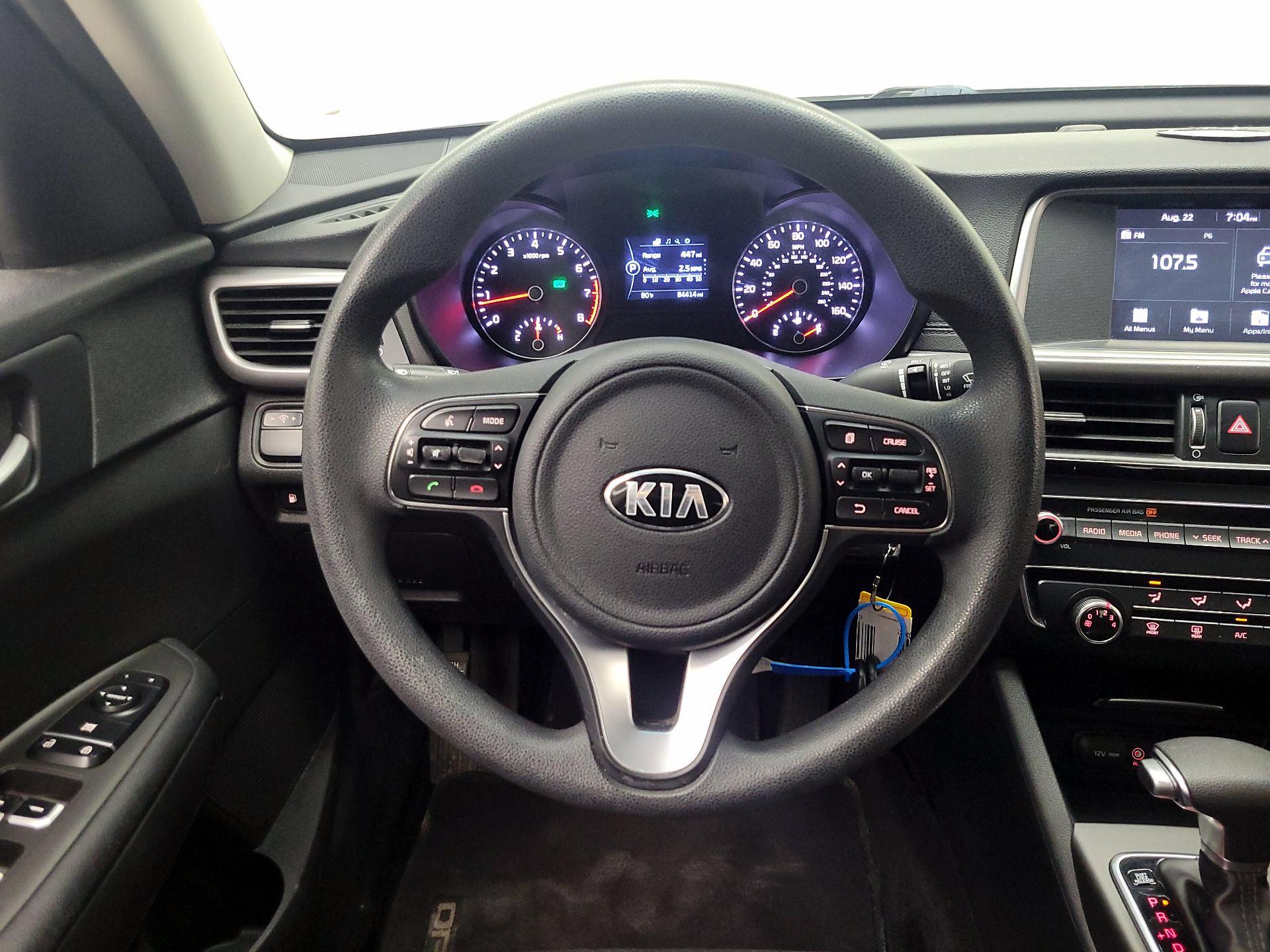 Thumbnail: 2018 Kia Optima - 10