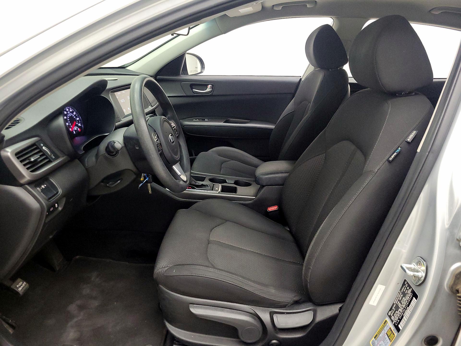 Thumbnail: 2018 Kia Optima - 11