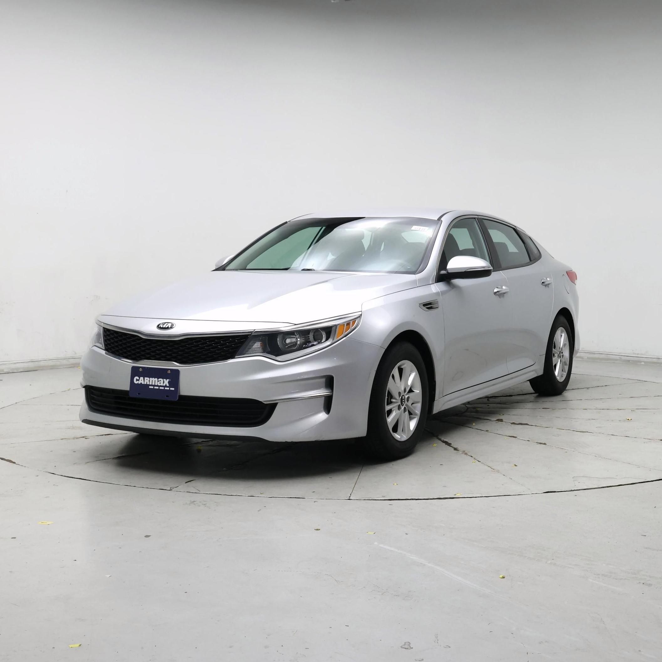 Thumbnail: 2018 Kia Optima - 4