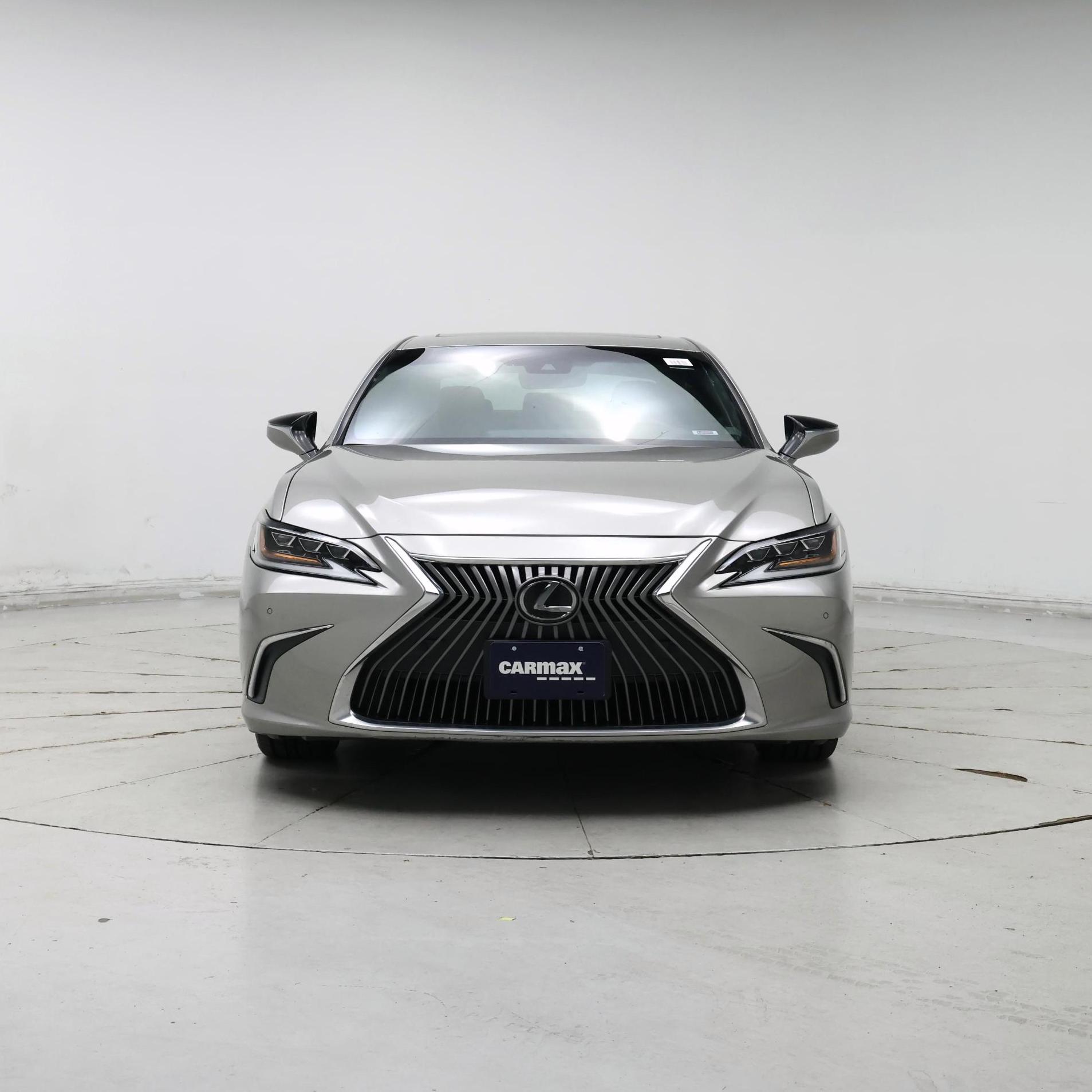 Thumbnail: 2019 Lexus ES - 5
