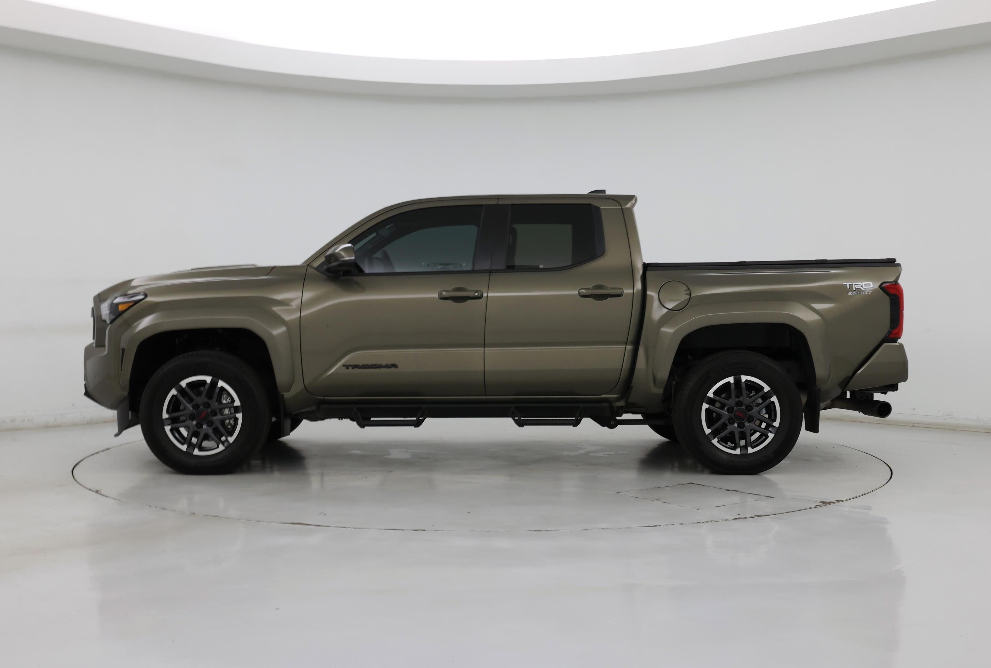 Thumbnail: 2024 Toyota Tacoma - 3