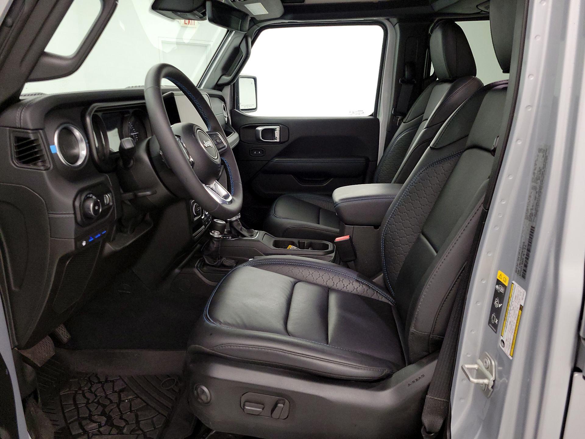 Thumbnail: 2024 Jeep Wrangler - 11