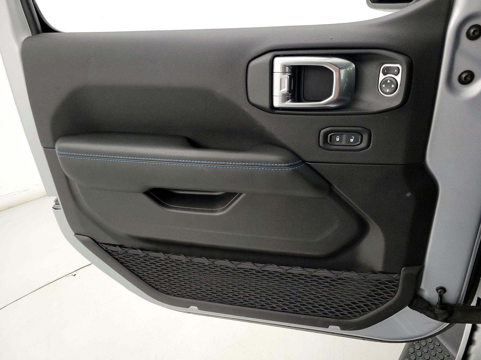 Thumbnail: 2024 Jeep Wrangler - 12
