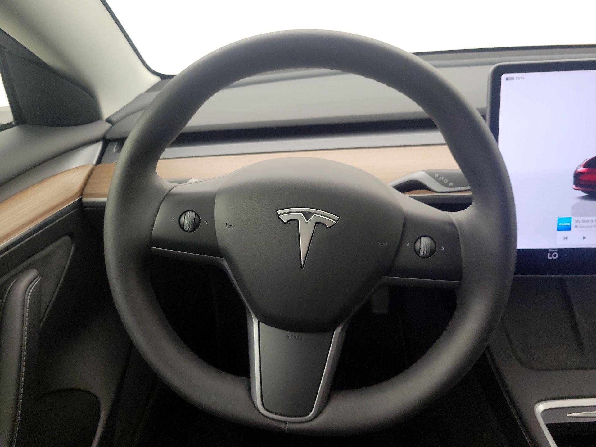 Thumbnail: 2022 Tesla Model 3 - 10