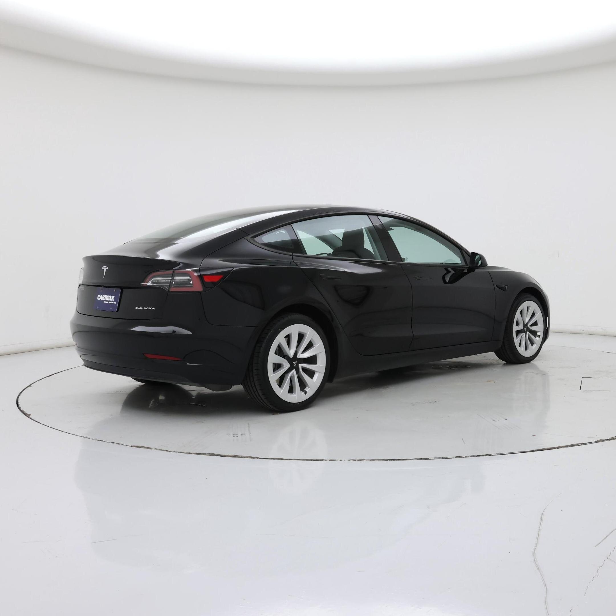 Thumbnail: 2022 Tesla Model 3 - 3