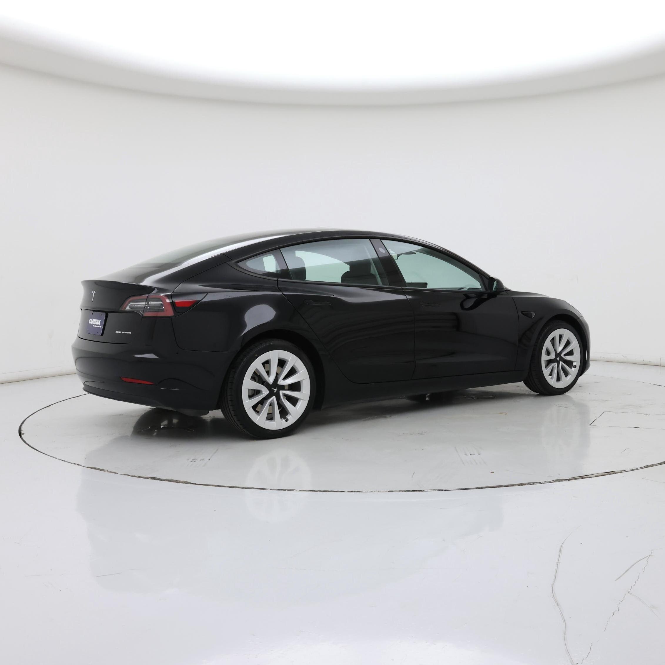Thumbnail: 2022 Tesla Model 3 - 5