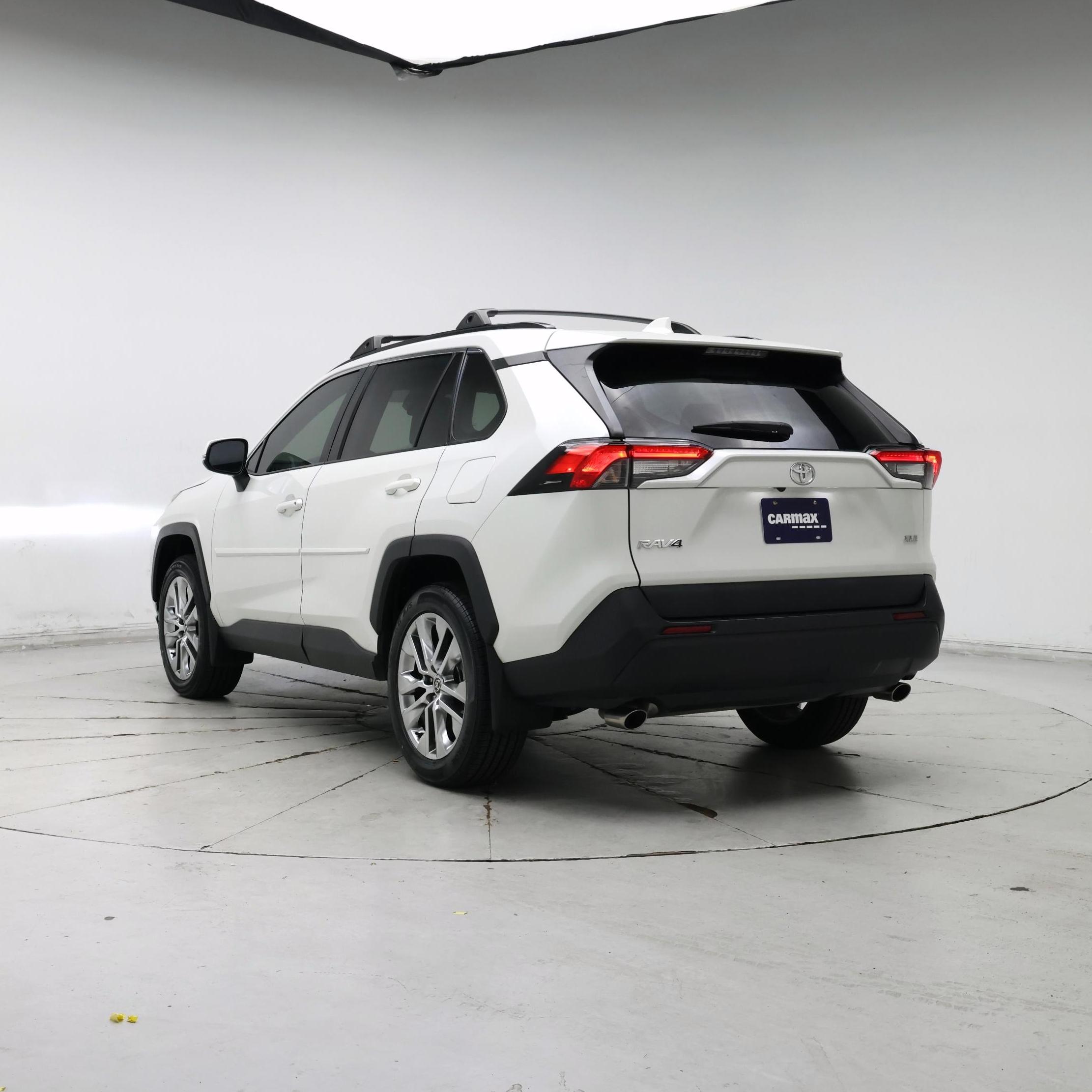 Thumbnail: 2021 Toyota RAV4 - 2
