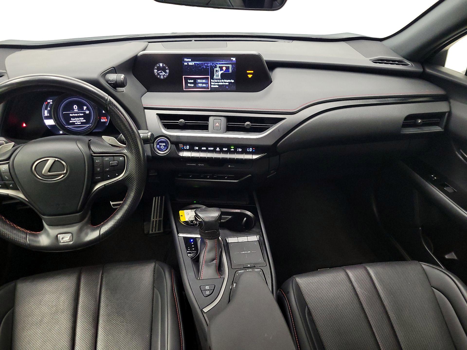 Thumbnail: 2021 Lexus UX - 9