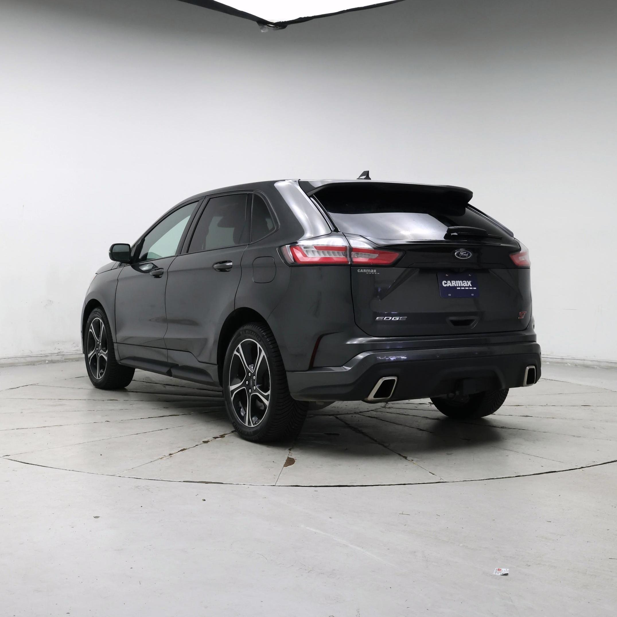 Thumbnail: 2019 Ford Edge - 2