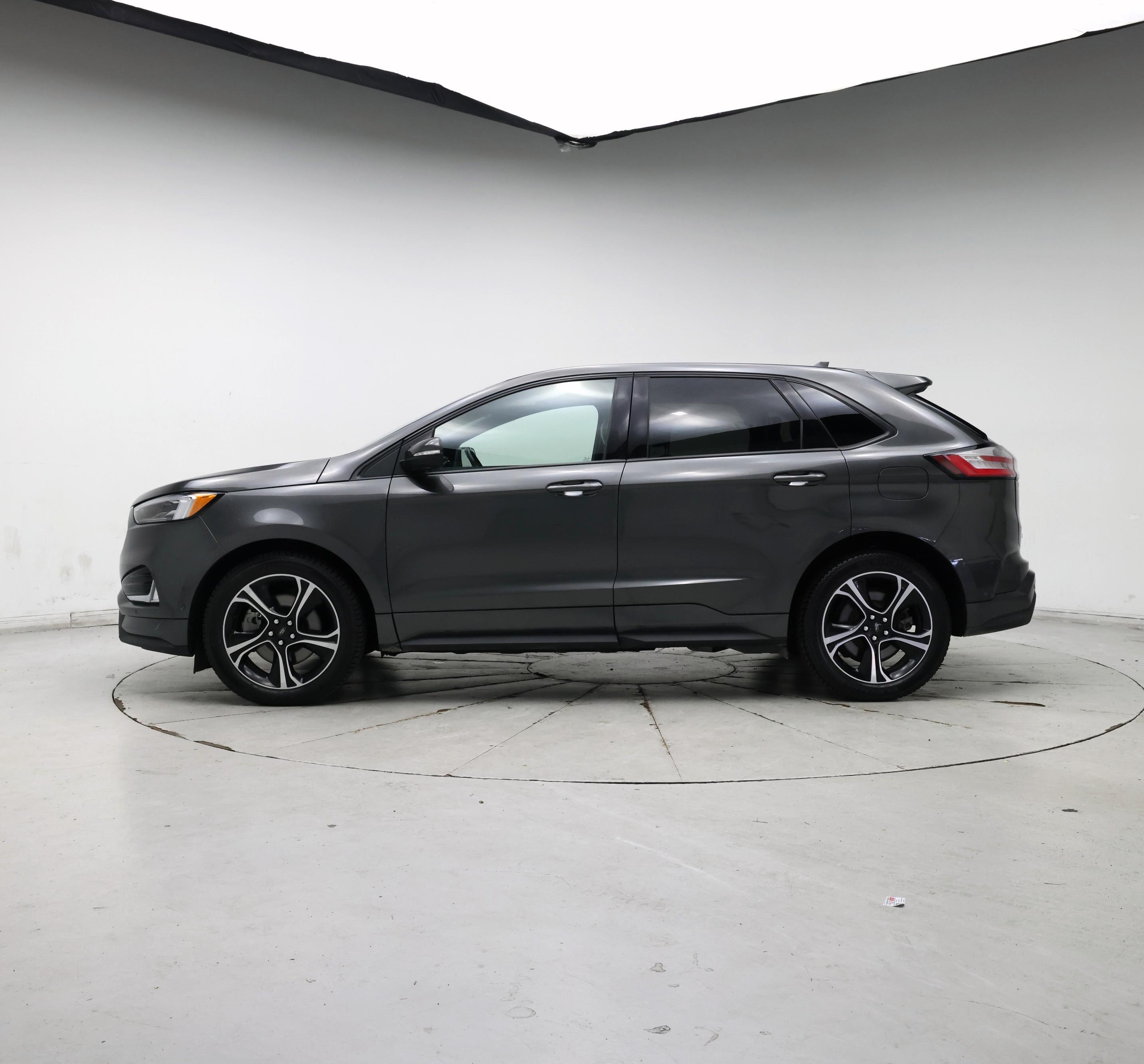 Thumbnail: 2019 Ford Edge - 3