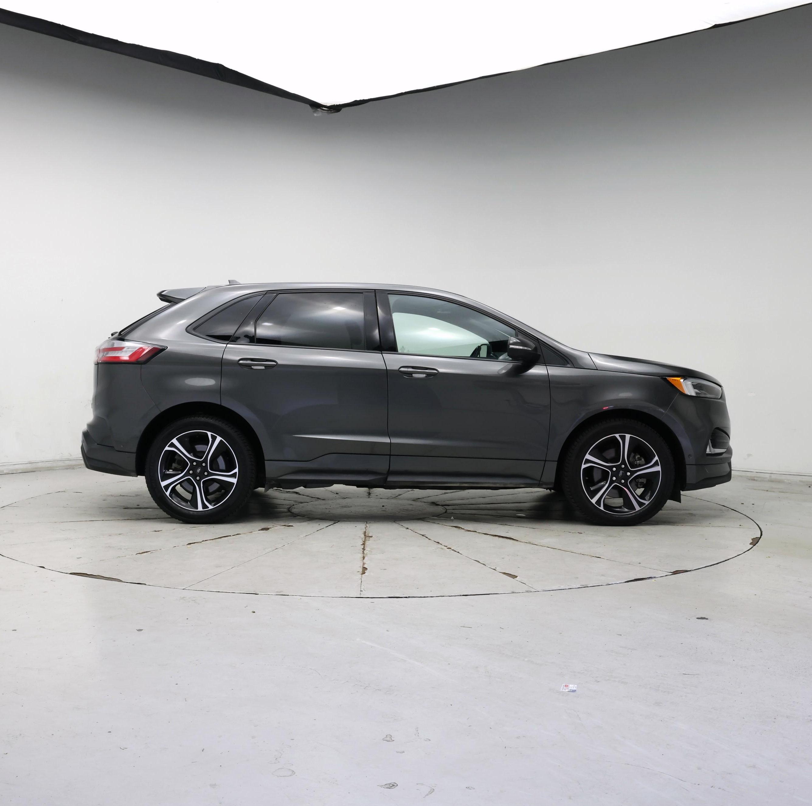 Thumbnail: 2019 Ford Edge - 7