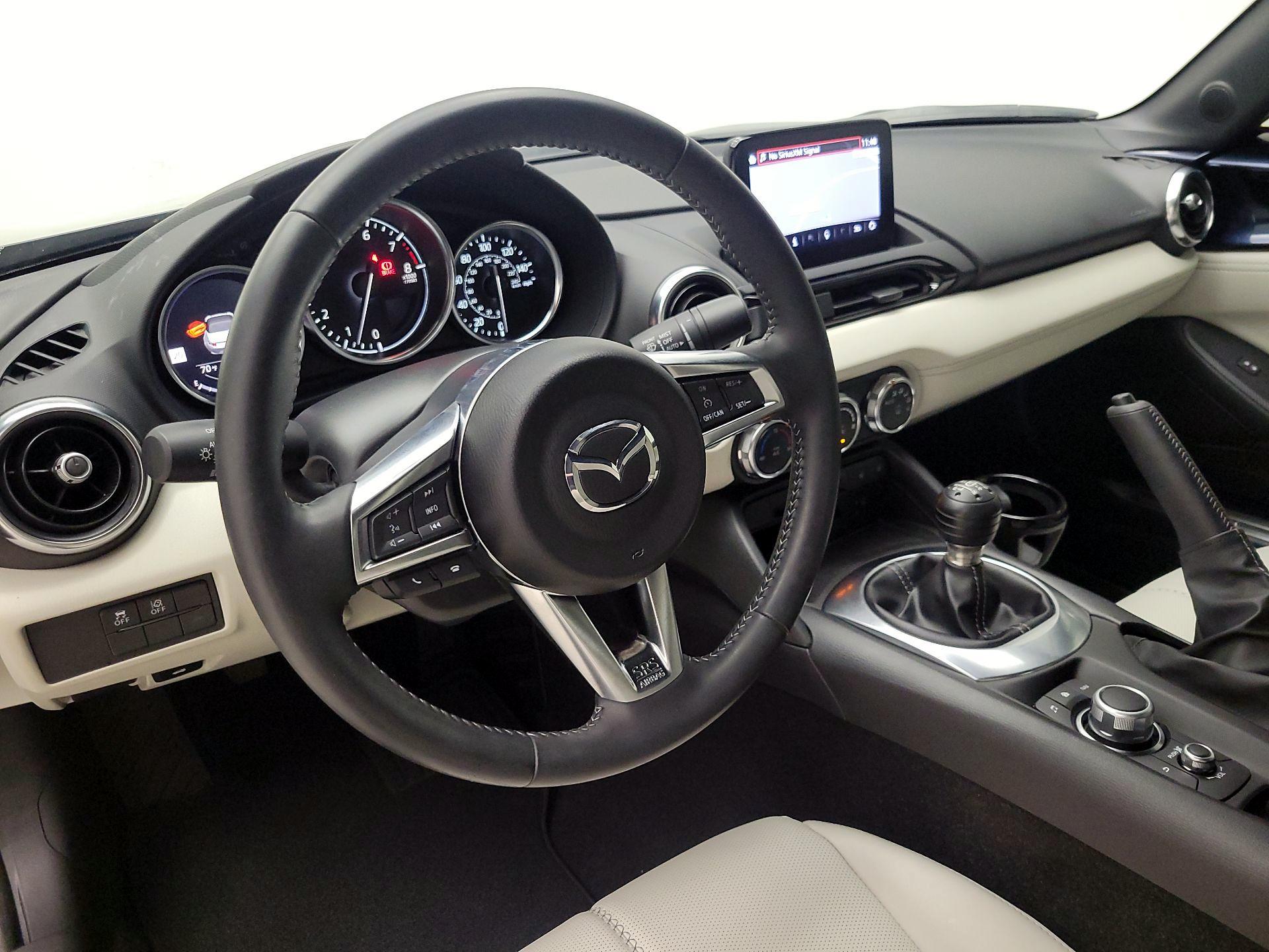 Thumbnail: 2021 Mazda MX-5 Miata - 9