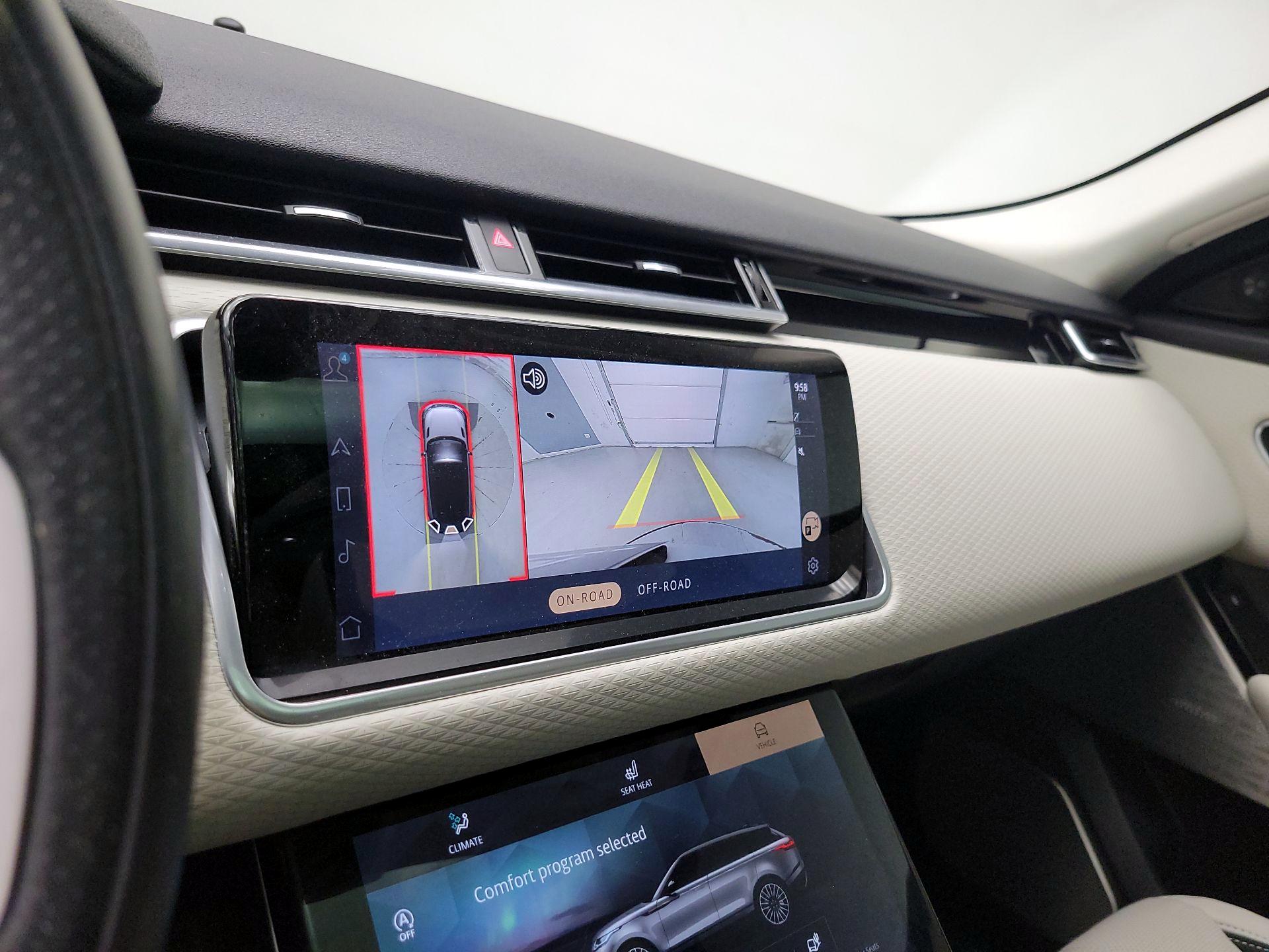 Thumbnail: 2021 Land Rover Range Rover Velar - 15