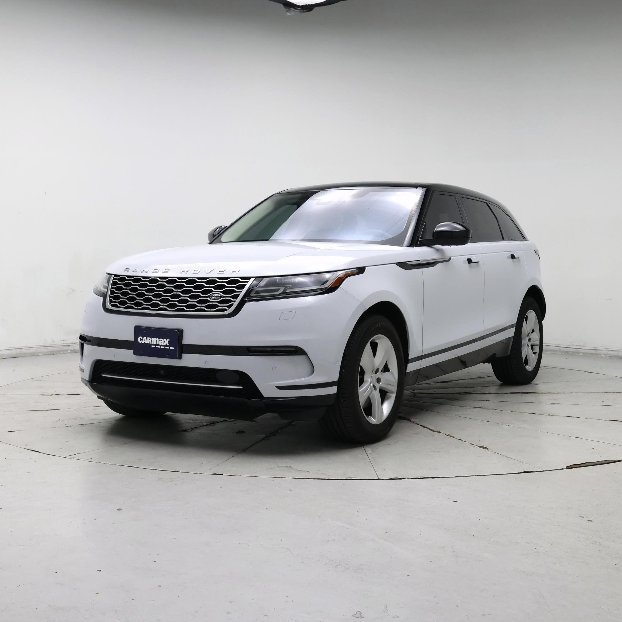 Thumbnail: 2021 Land Rover Range Rover Velar - 4