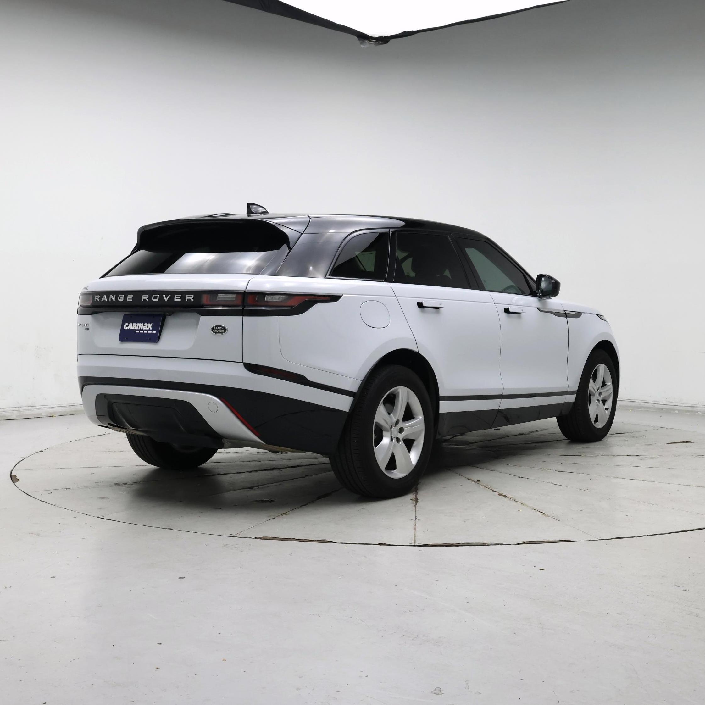 Thumbnail: 2021 Land Rover Range Rover Velar - 8