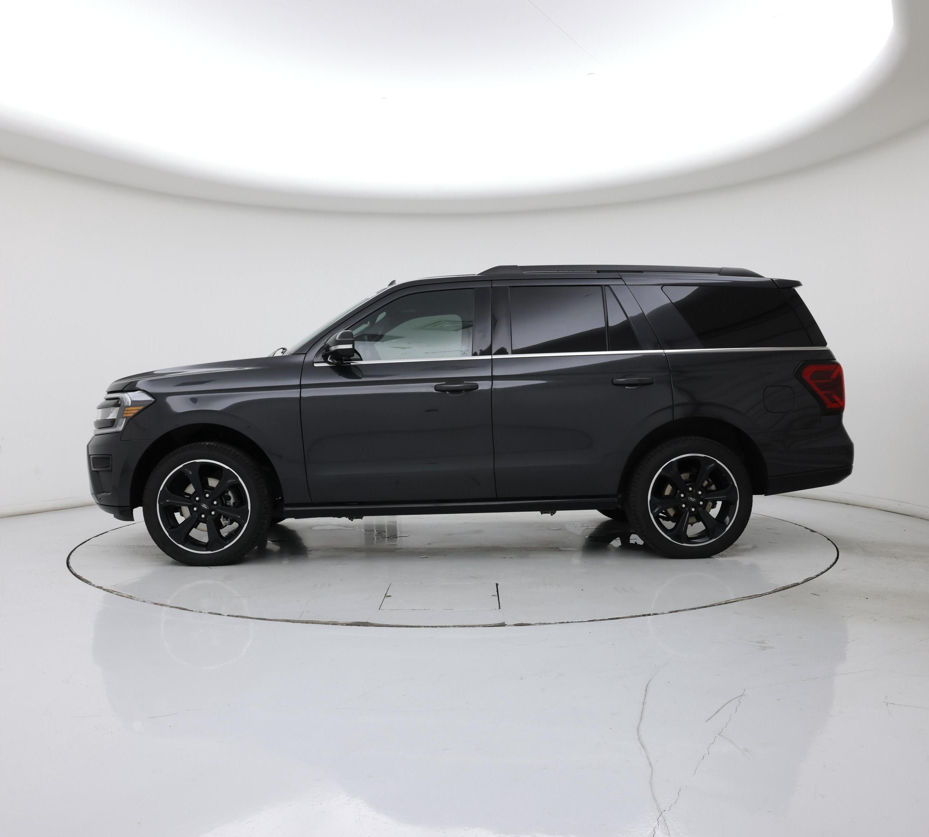 Thumbnail: 2023 Ford Expedition - 3