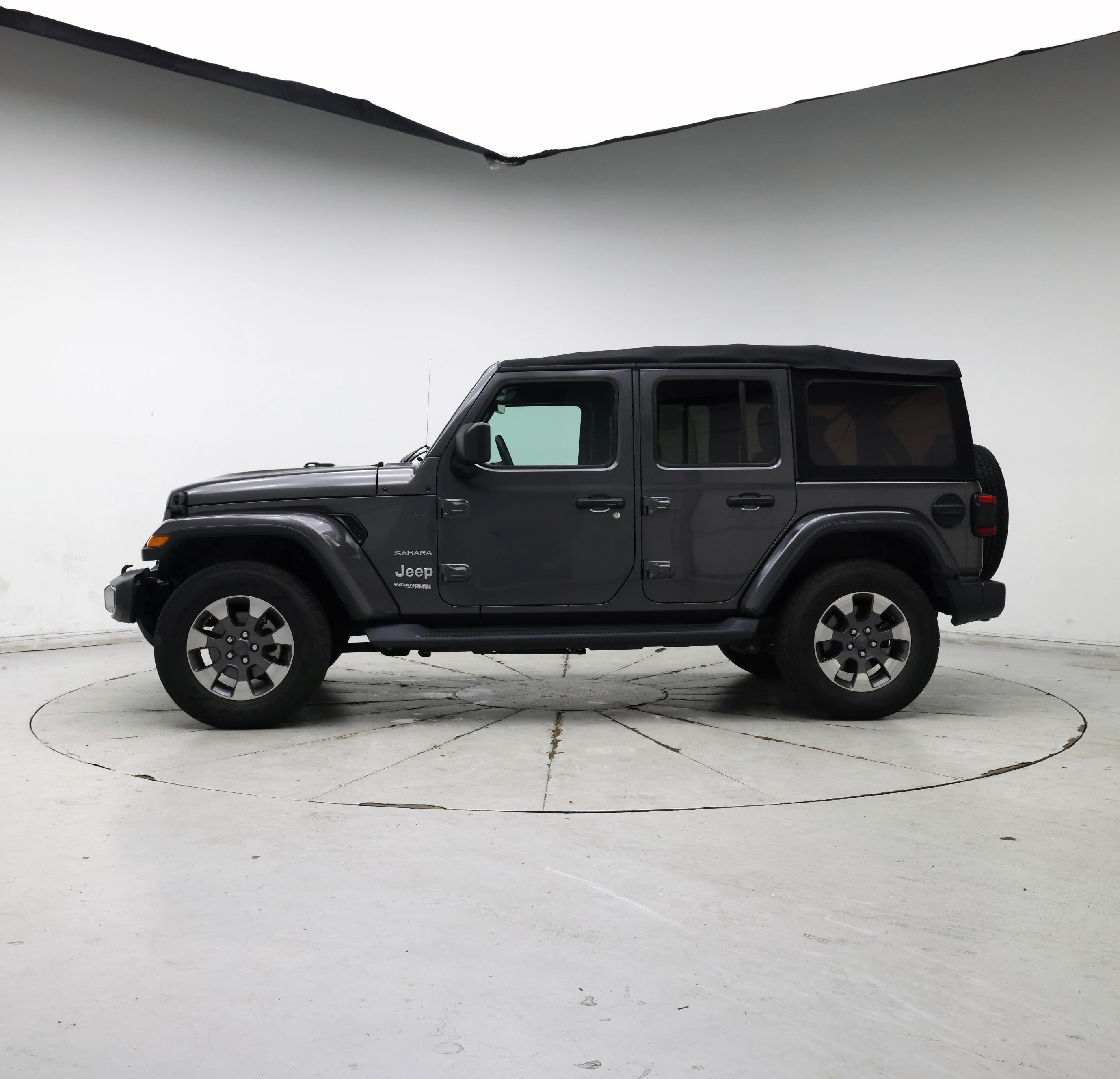 Thumbnail: 2018 Jeep Wrangler - 3