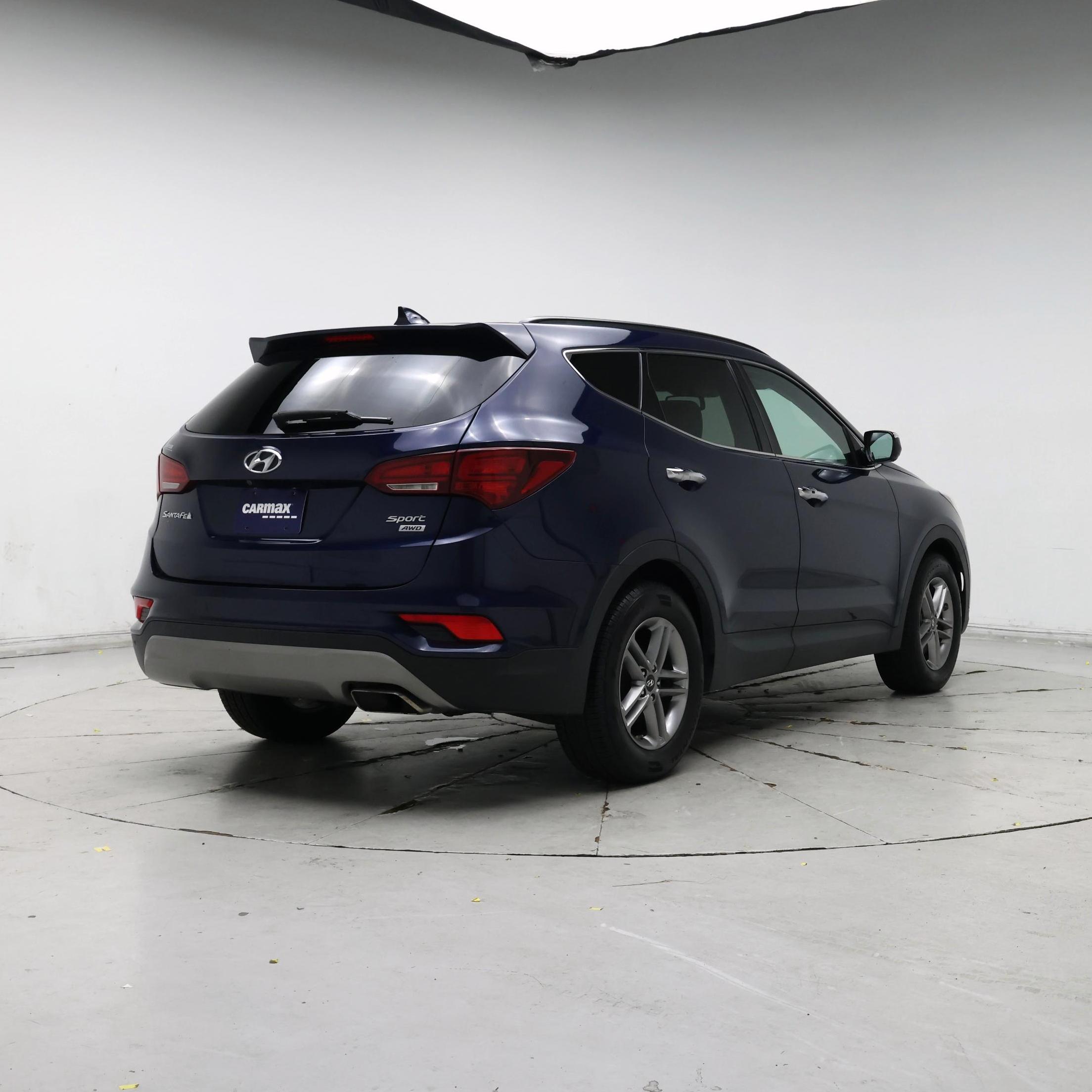 Thumbnail: 2017 Hyundai Santa Fe - 8