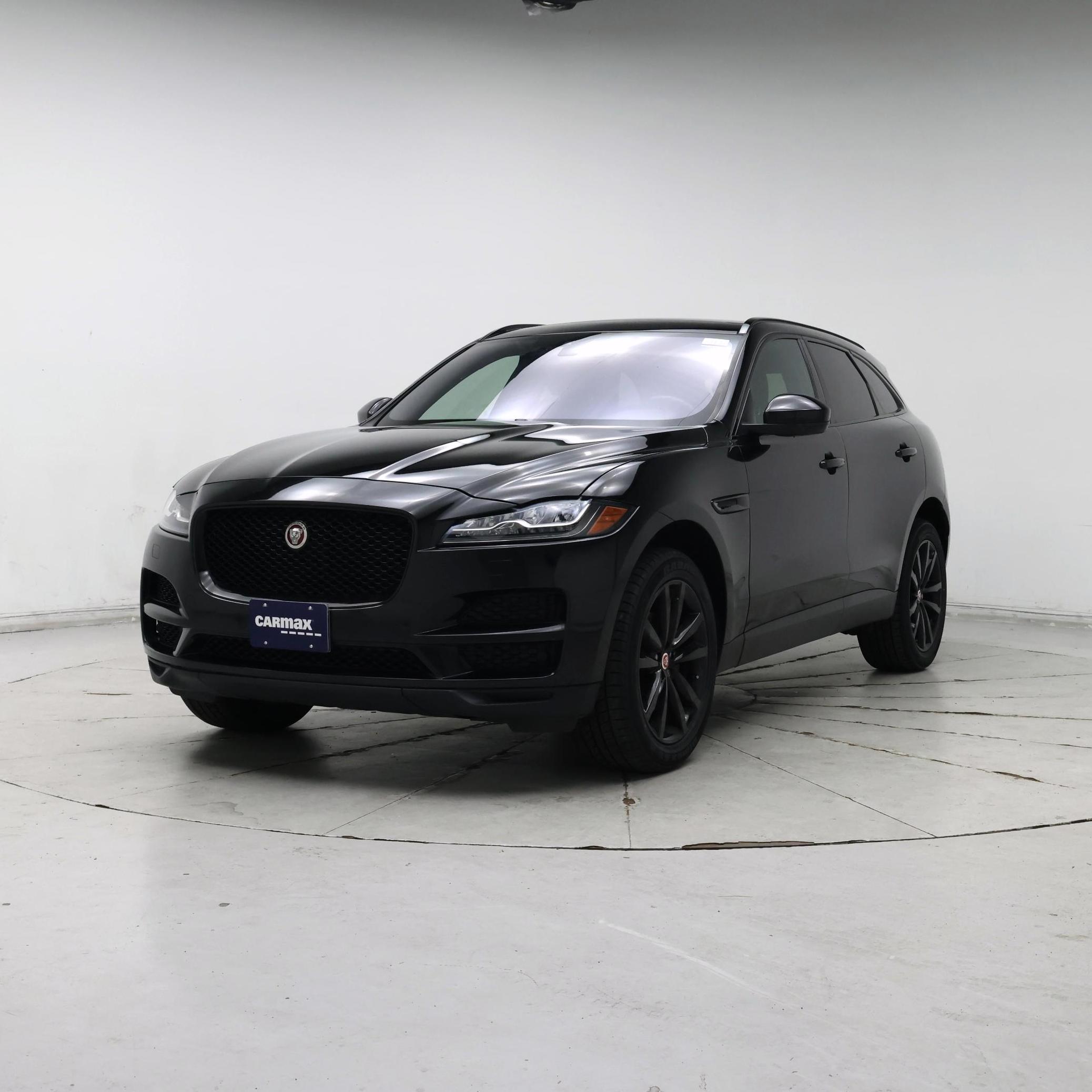 Thumbnail: 2018 Jaguar F-Pace - 4