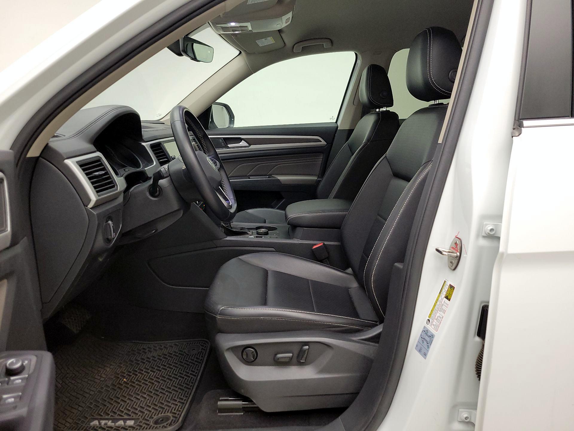 Thumbnail: 2021 Volkswagen Atlas - 11