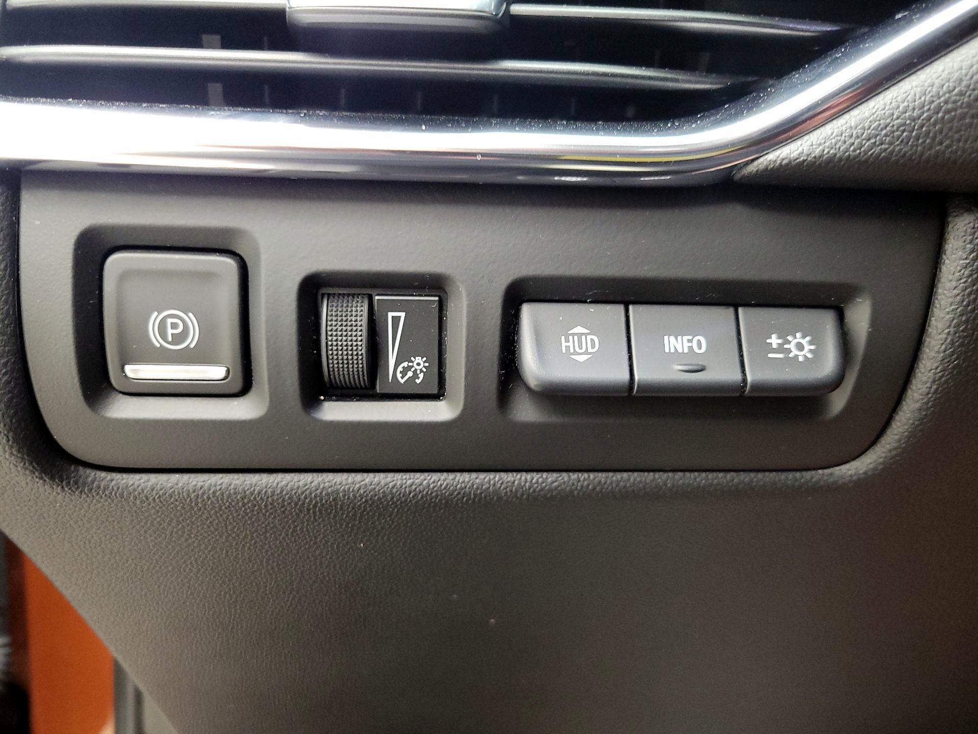 Thumbnail: 2019 Cadillac XT4 - 13