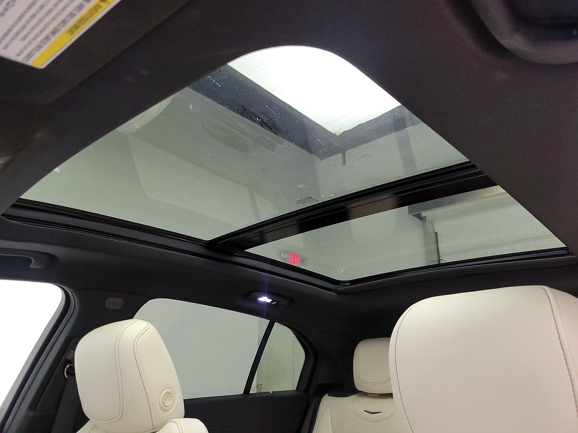 Thumbnail: 2019 Cadillac XT4 - 20