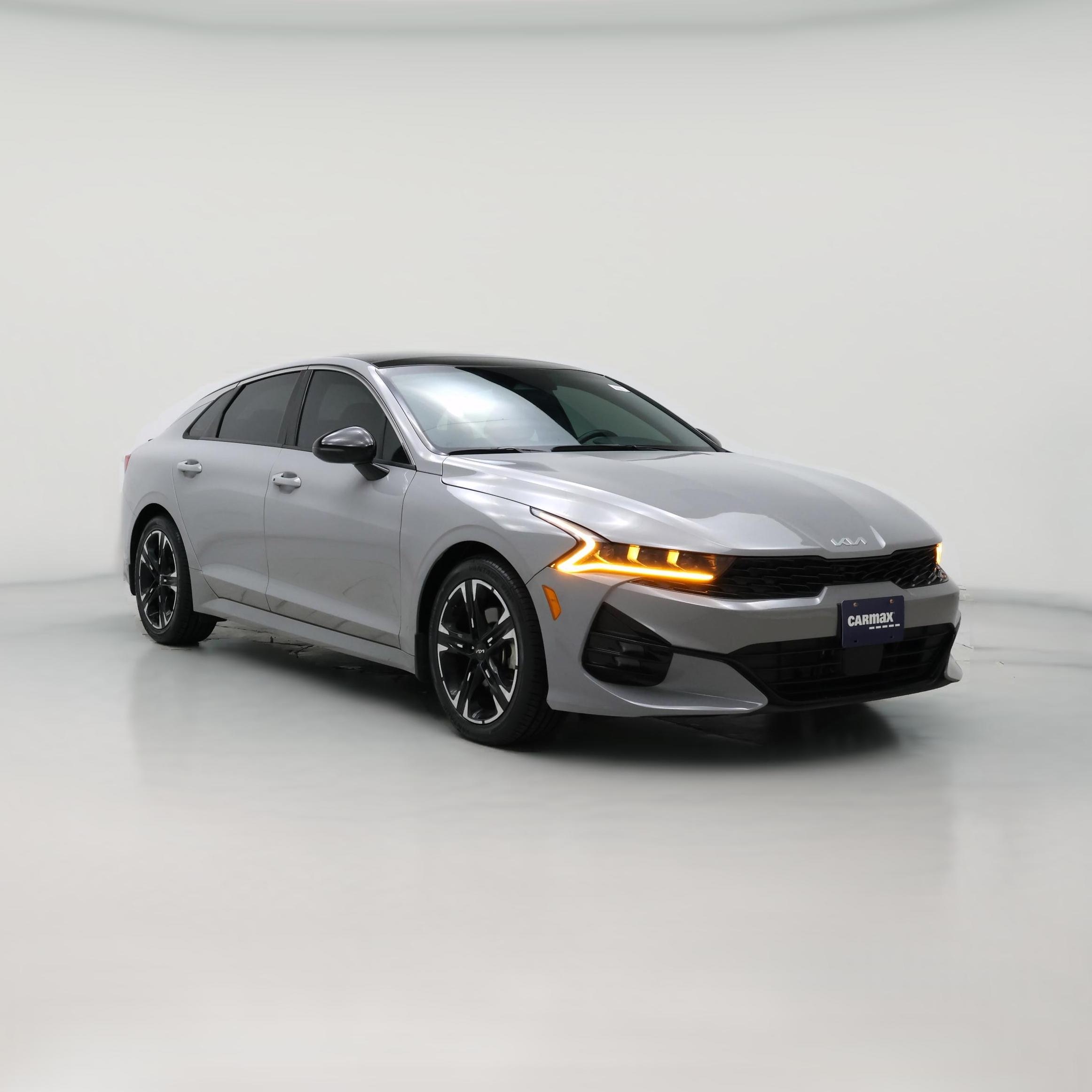 Thumbnail: 2023 Kia K5 - 1