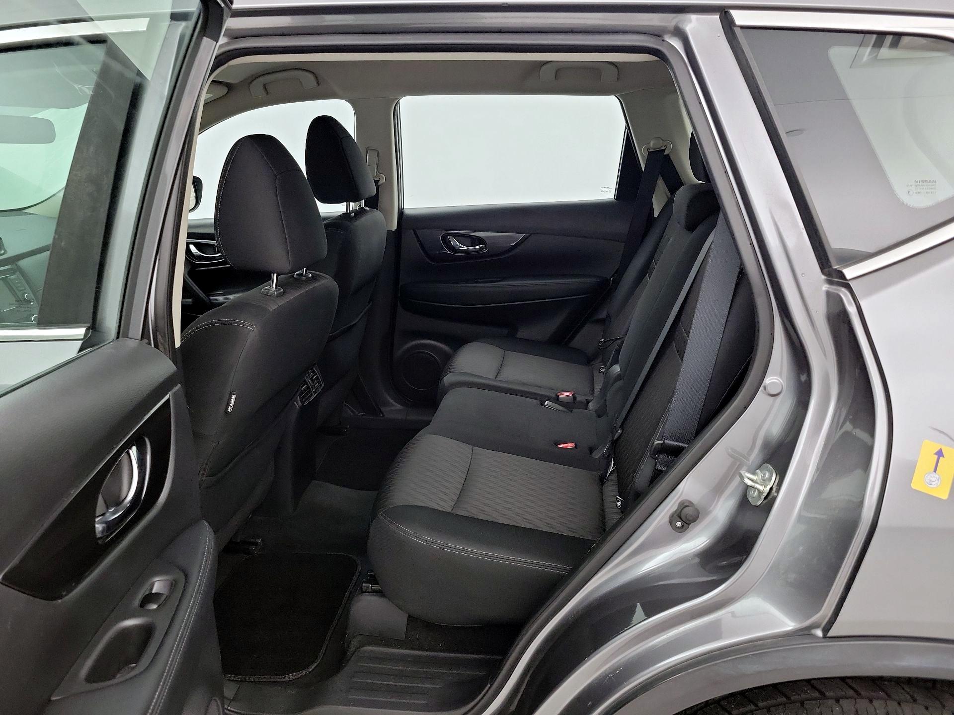 Thumbnail: 2018 Nissan Rogue - 19