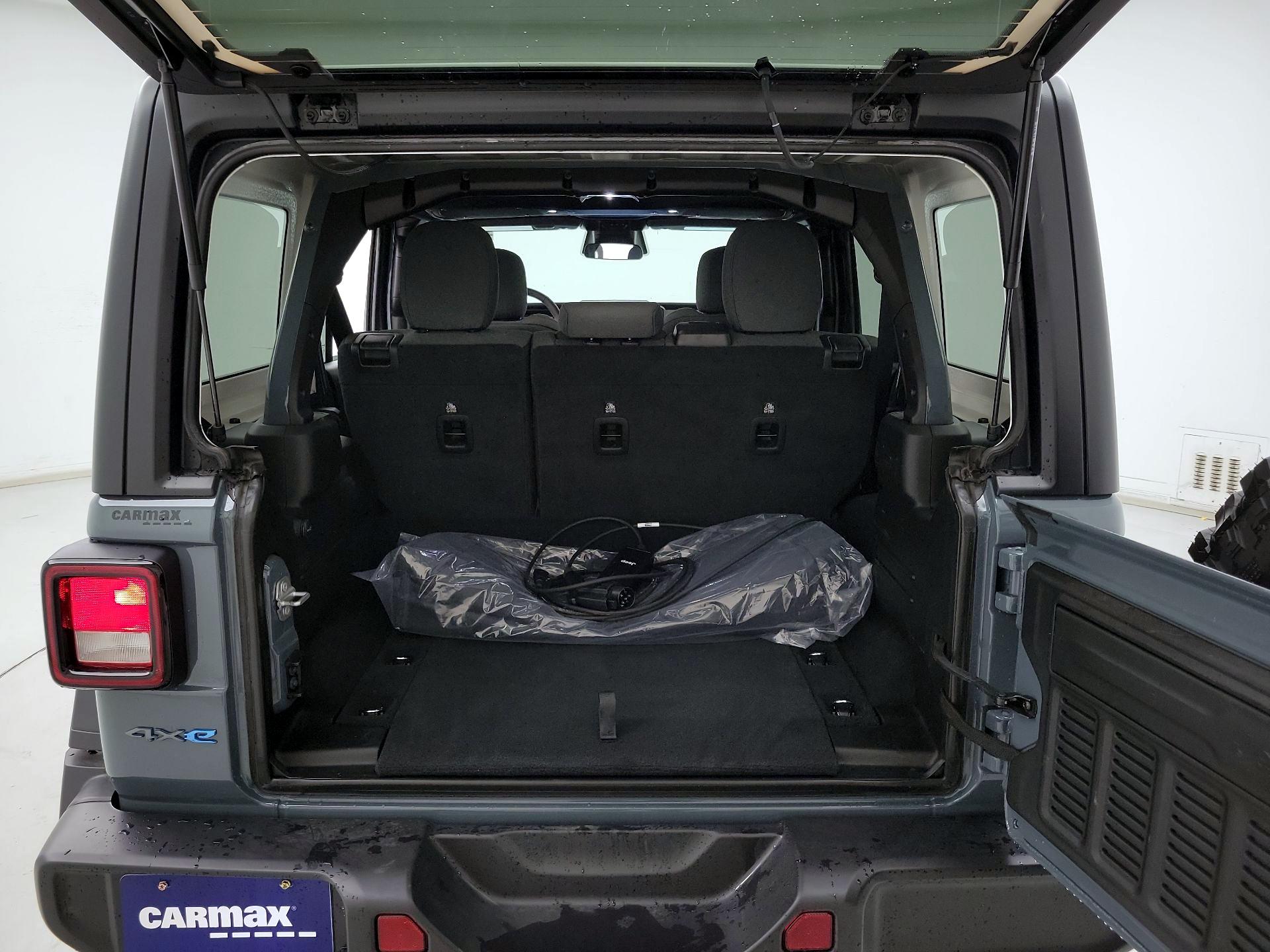 Thumbnail: 2025 Jeep Wrangler - 20