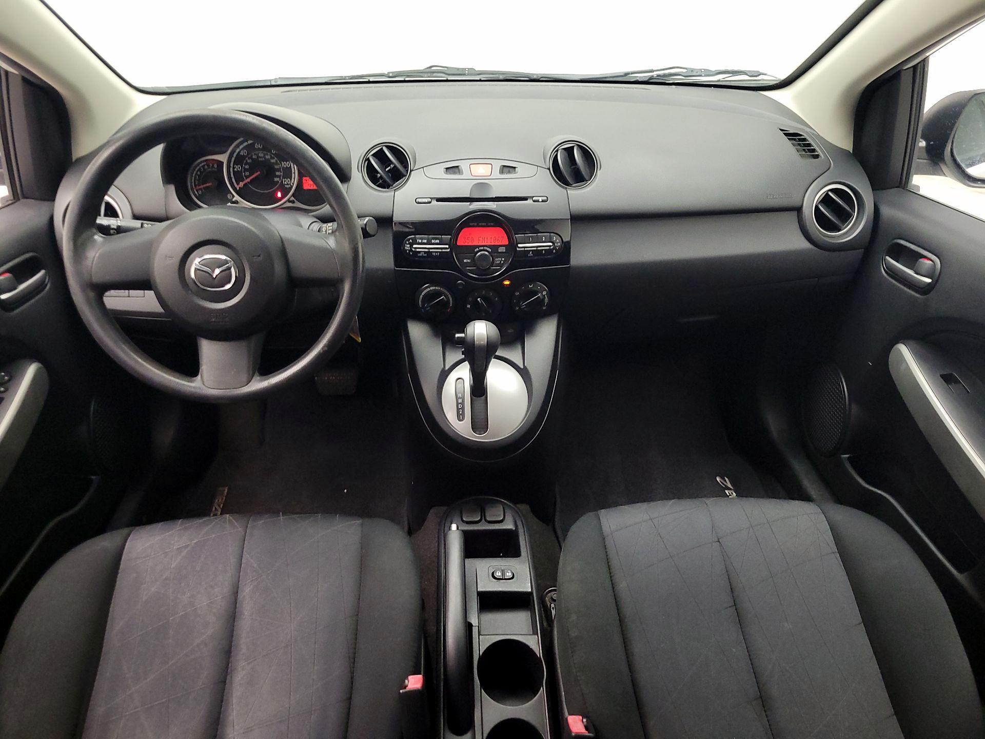 Thumbnail: 2014 Mazda Mazda2 - 9