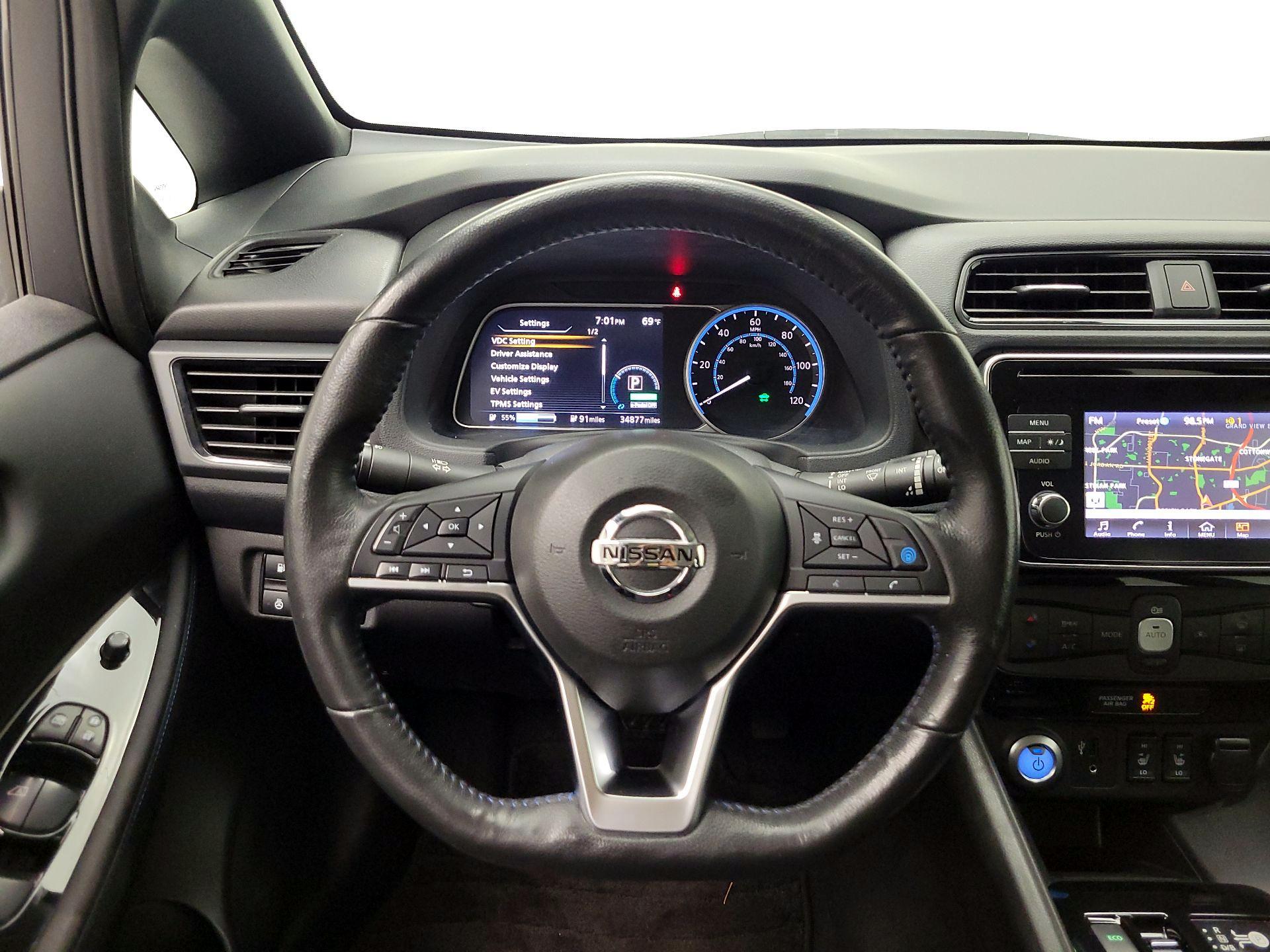 Thumbnail: 2019 Nissan Leaf - 10